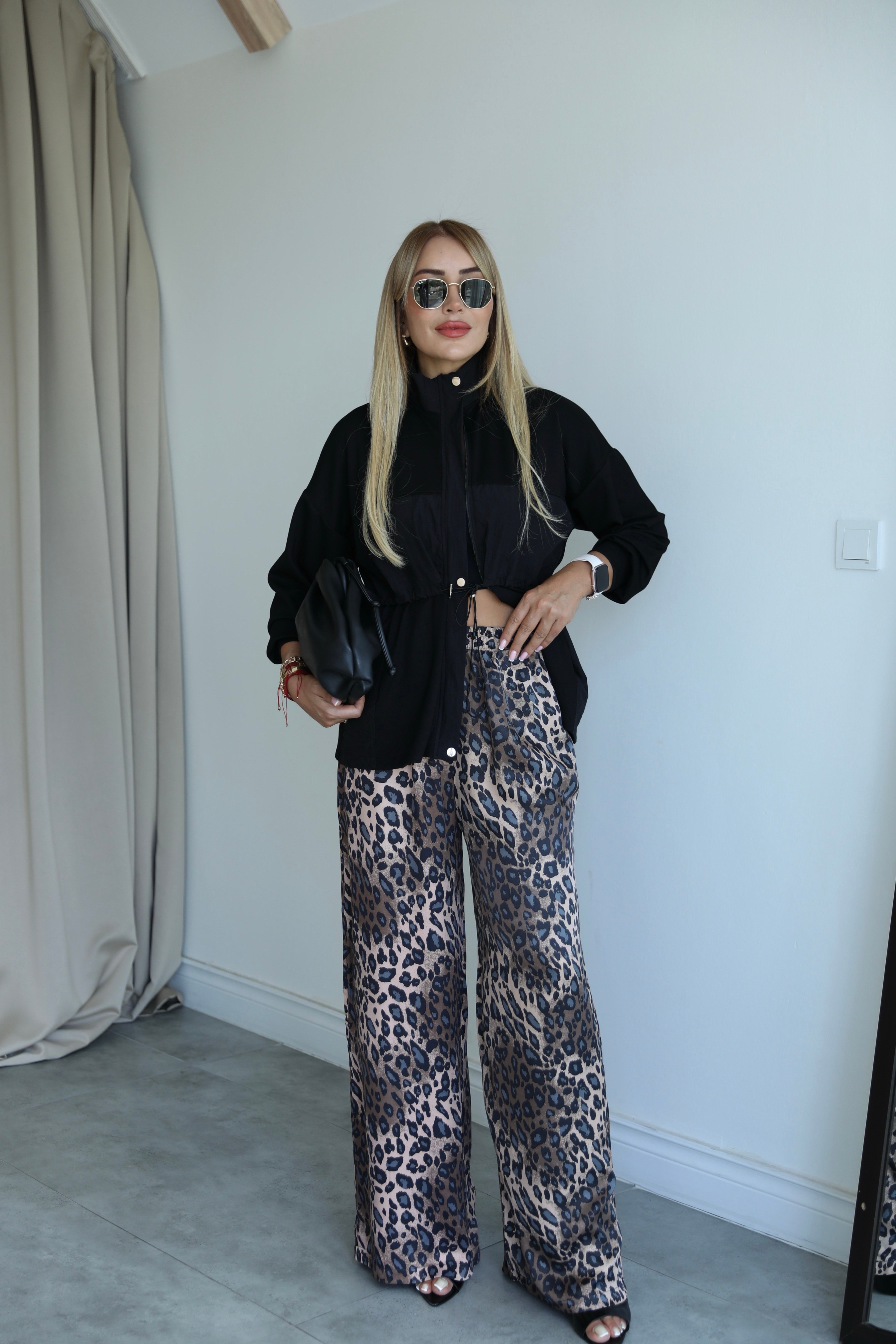 Siyah Leopar Pantolonlu Takım 