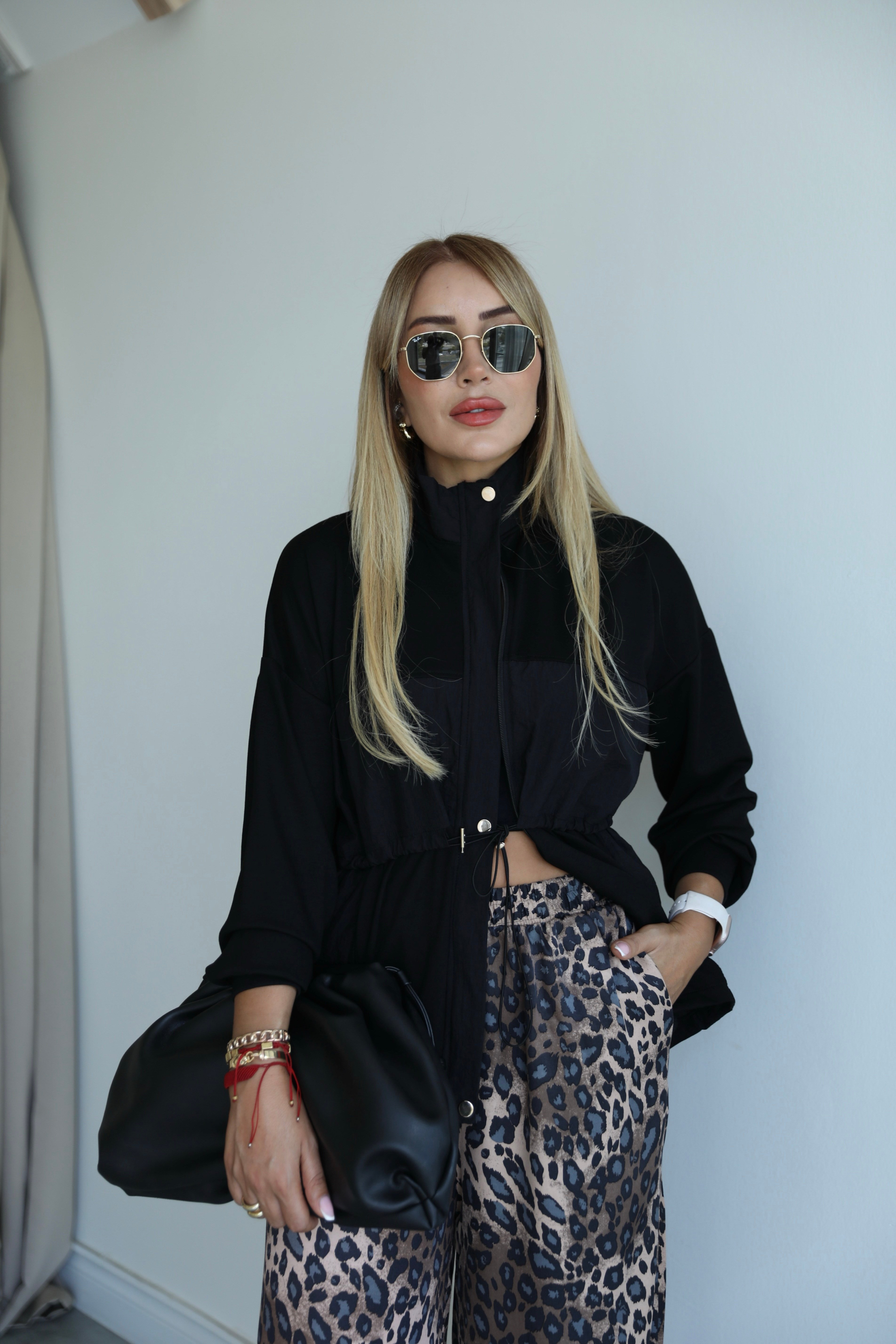 Siyah Leopar Pantolonlu Takım 