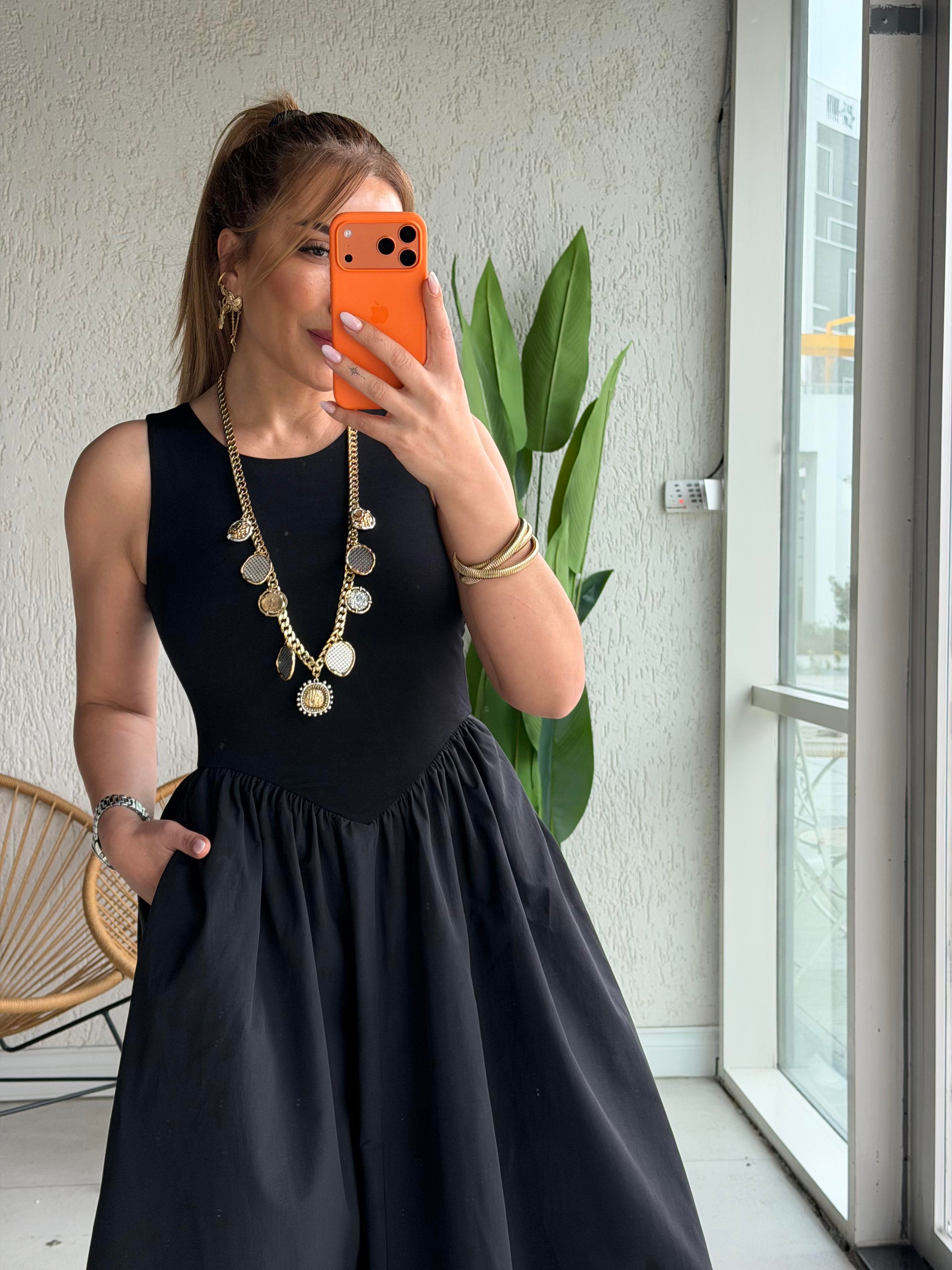Siyah Poplin Detaylı Elbise 