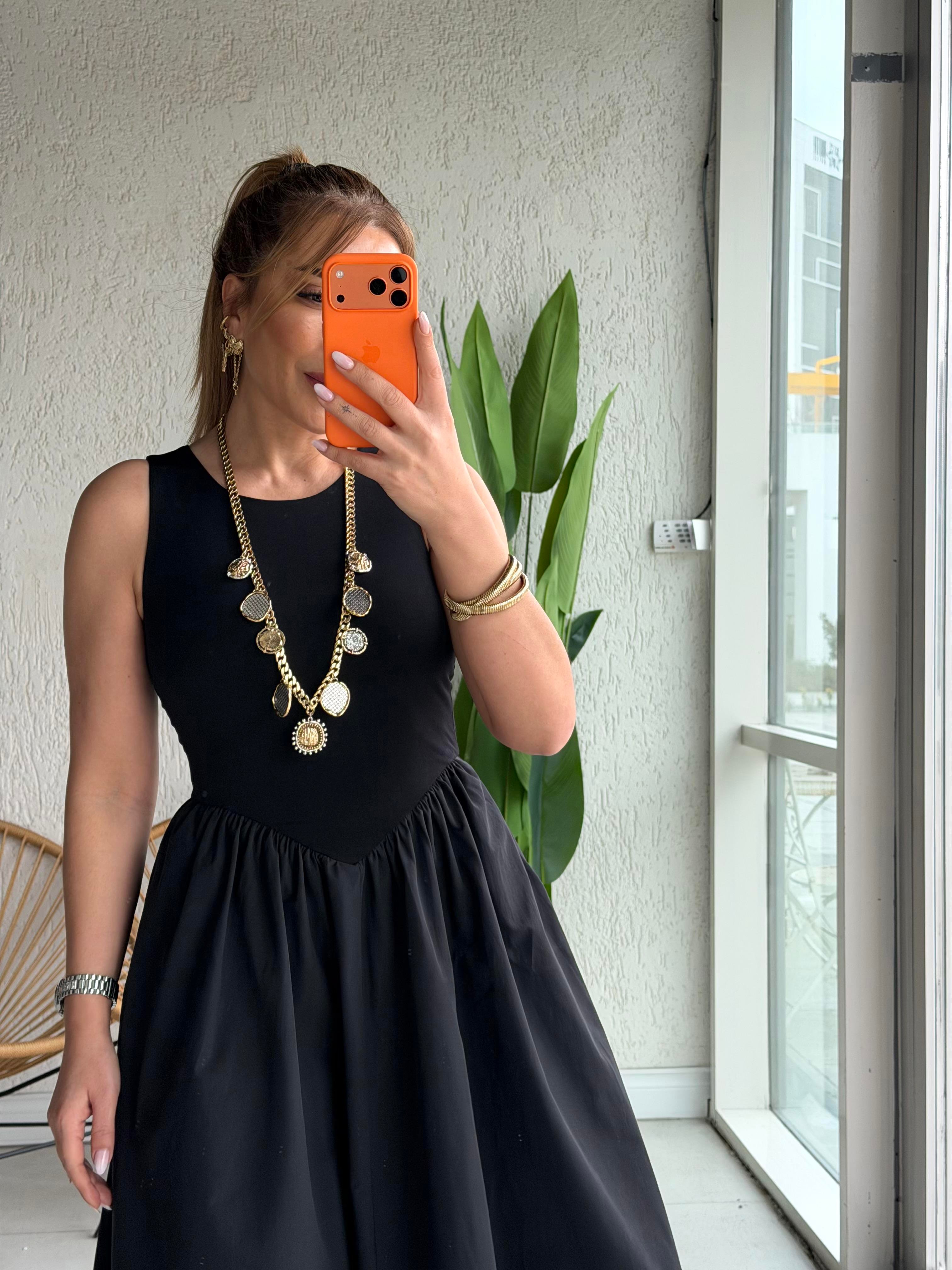 Siyah Poplin Detaylı Elbise 