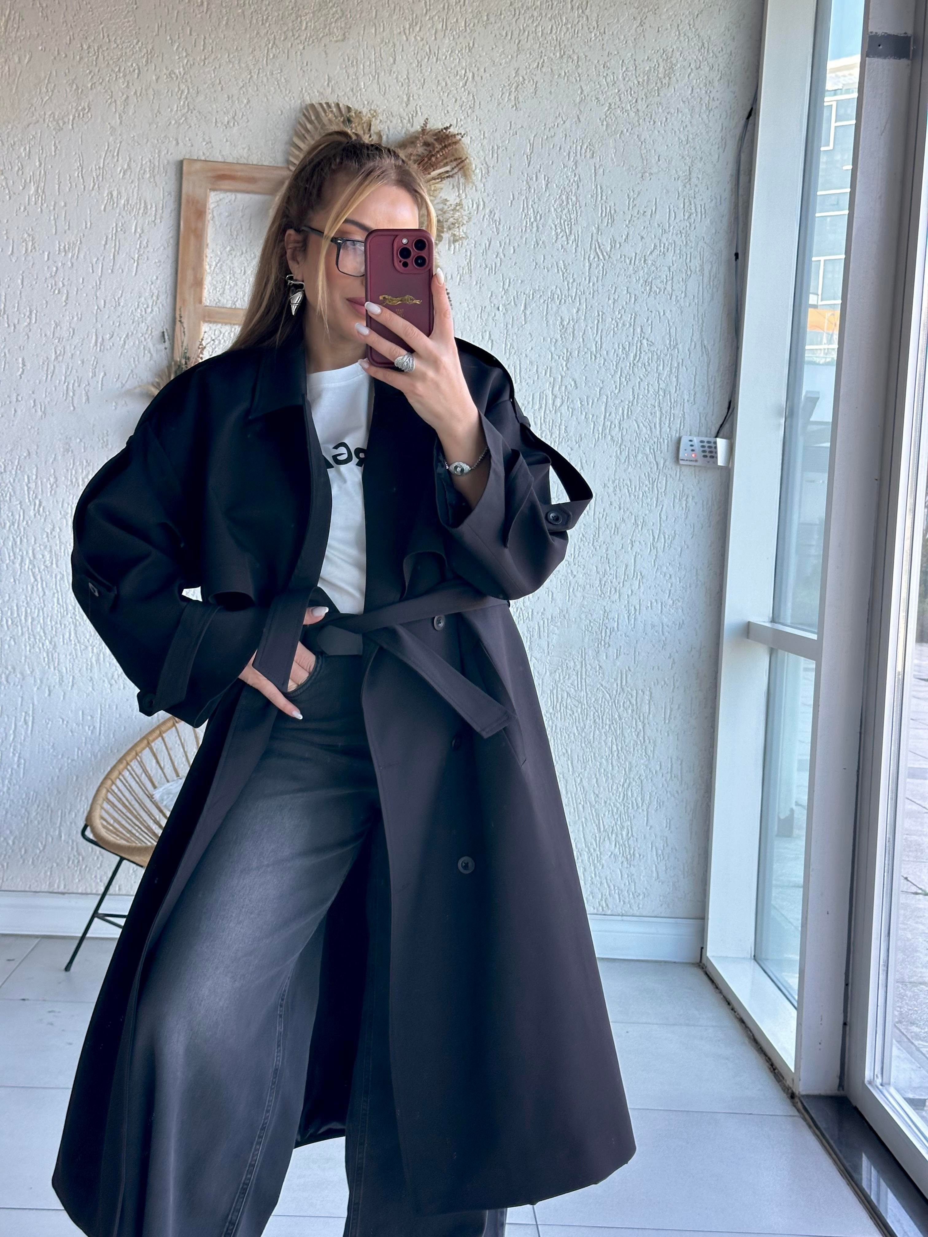 Siyah Premium Salaş Trenç