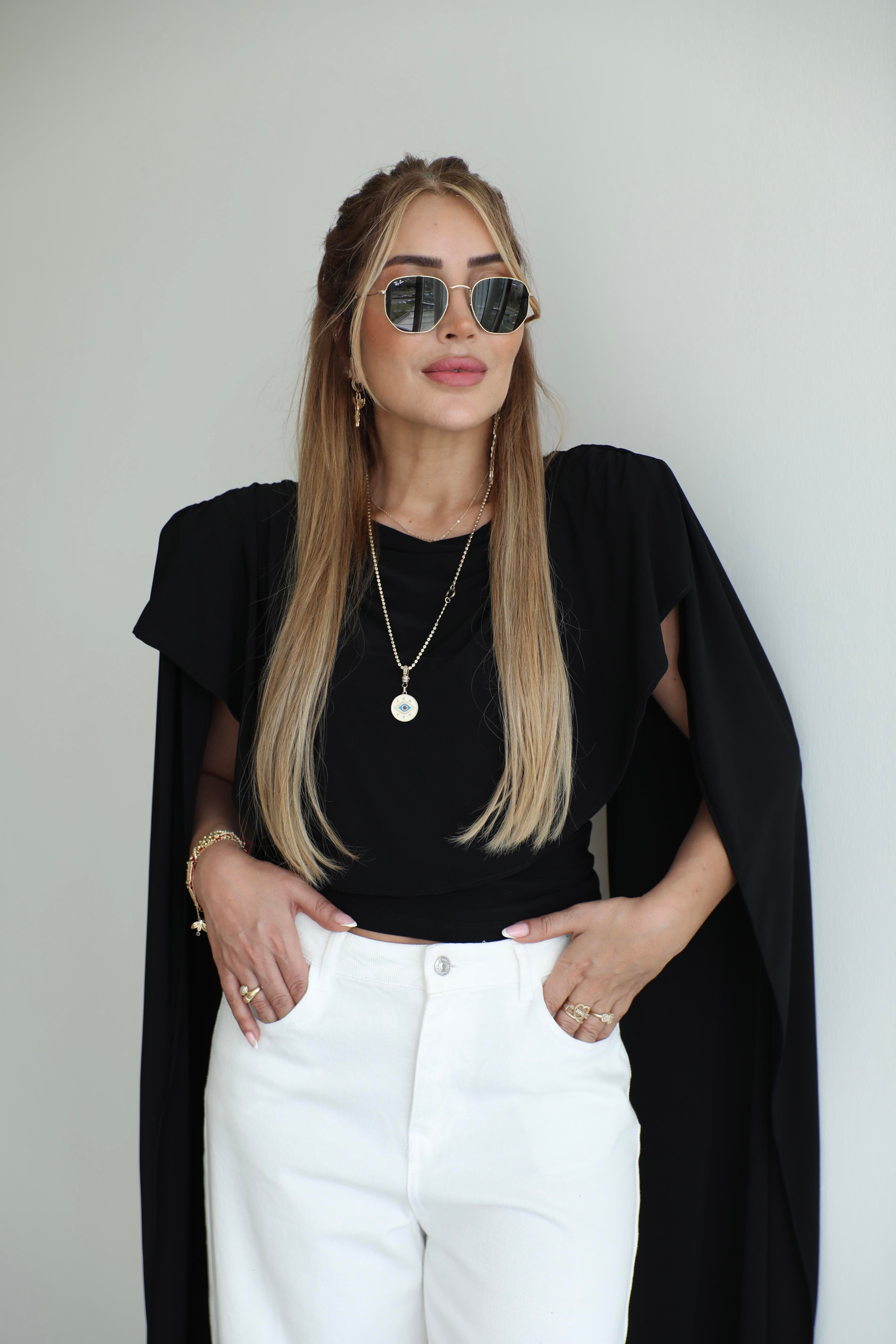 Siyah Sandy Tasarım Vatkalı Bluz