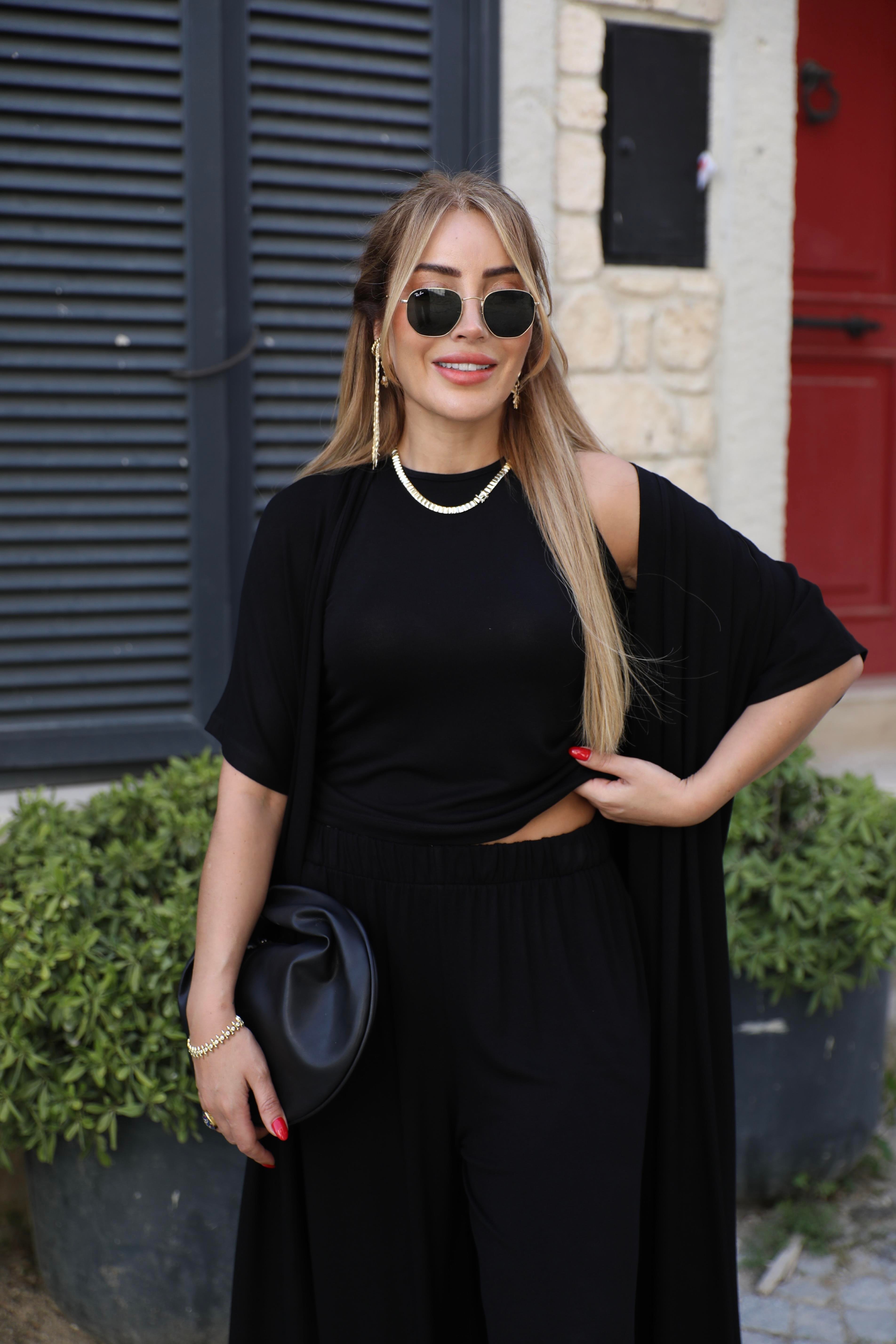 Siyah Üçlü Takım