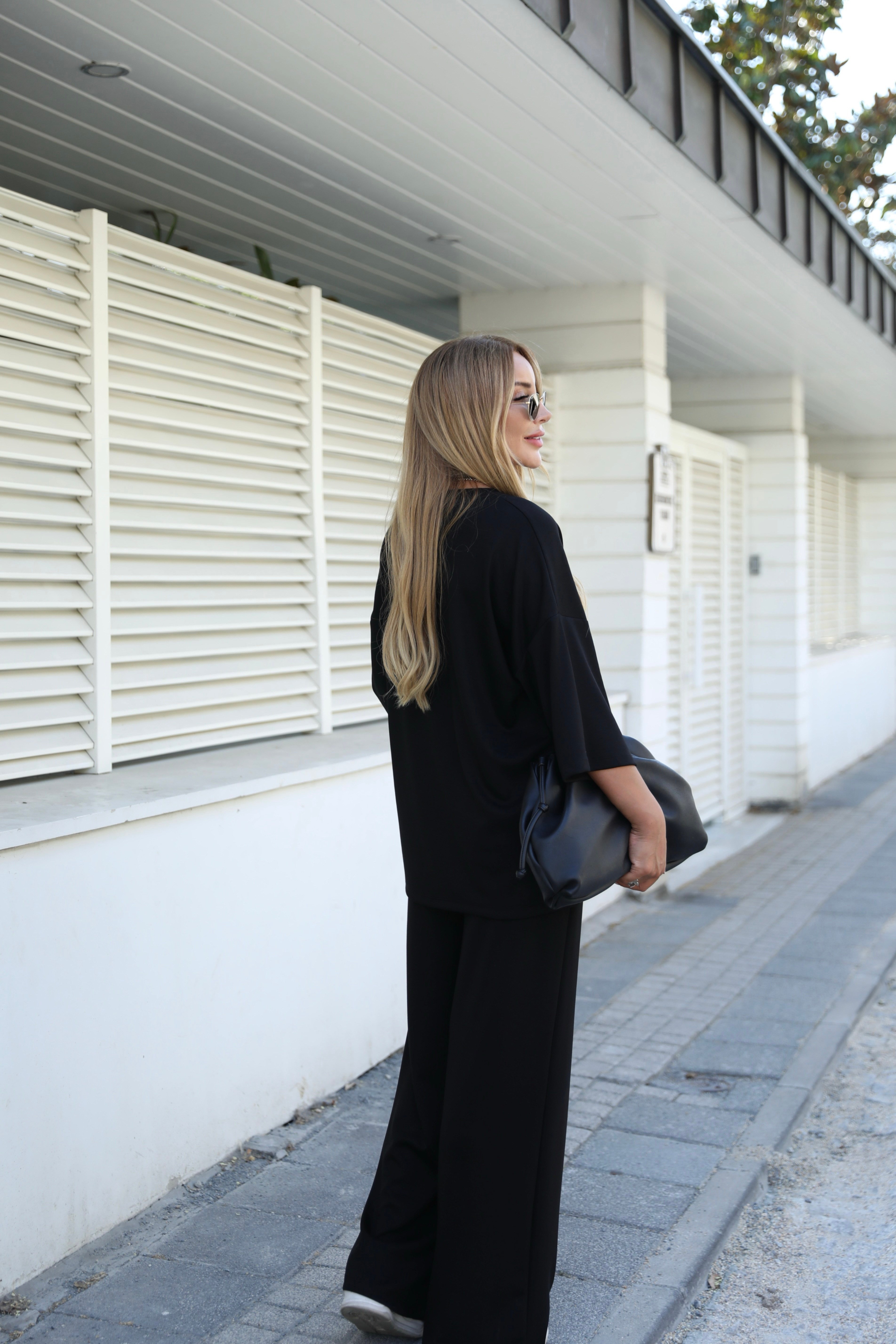 Siyah V Yaka Oversize Takım 