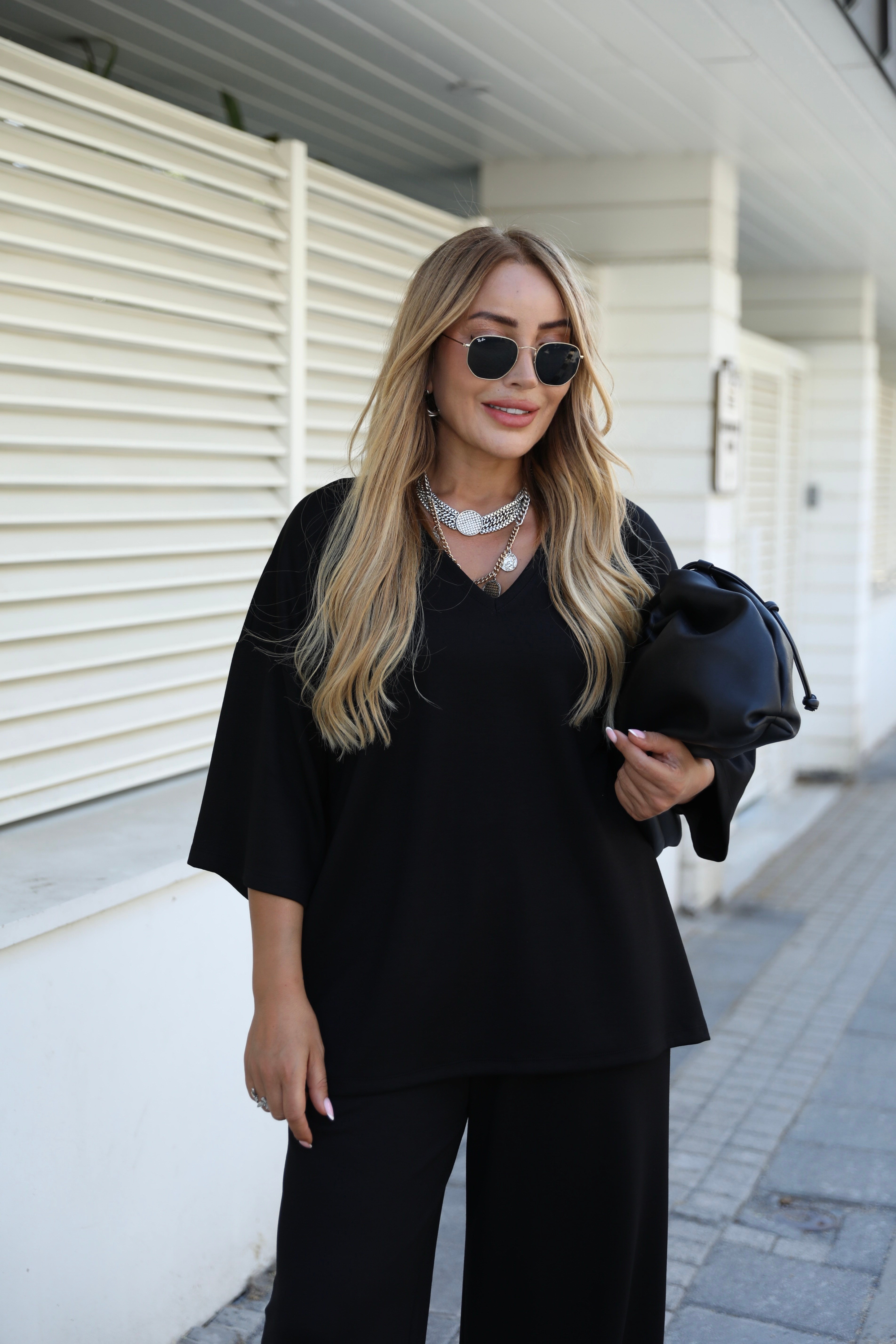 Siyah V Yaka Oversize Takım 