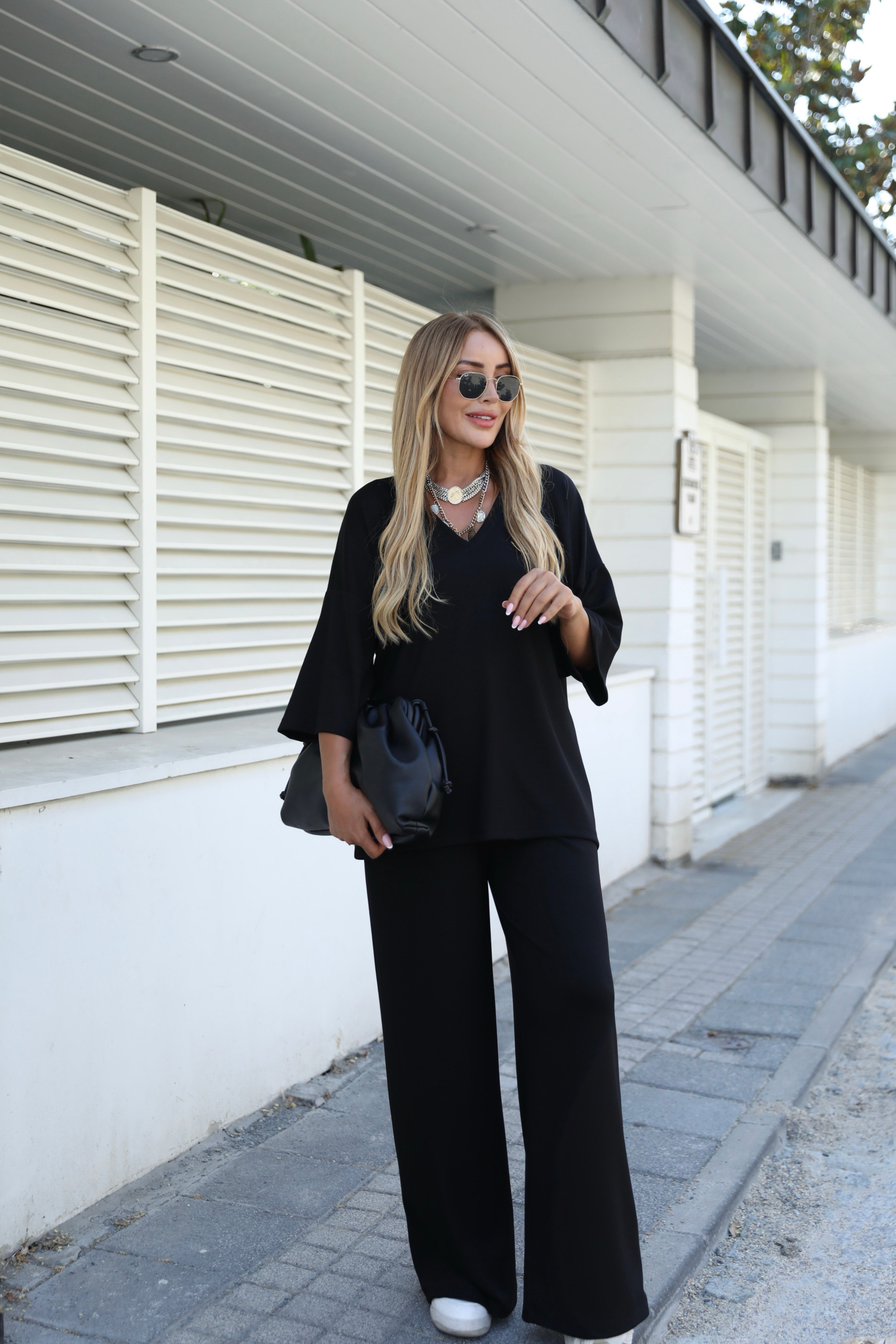Siyah V Yaka Oversize Takım 