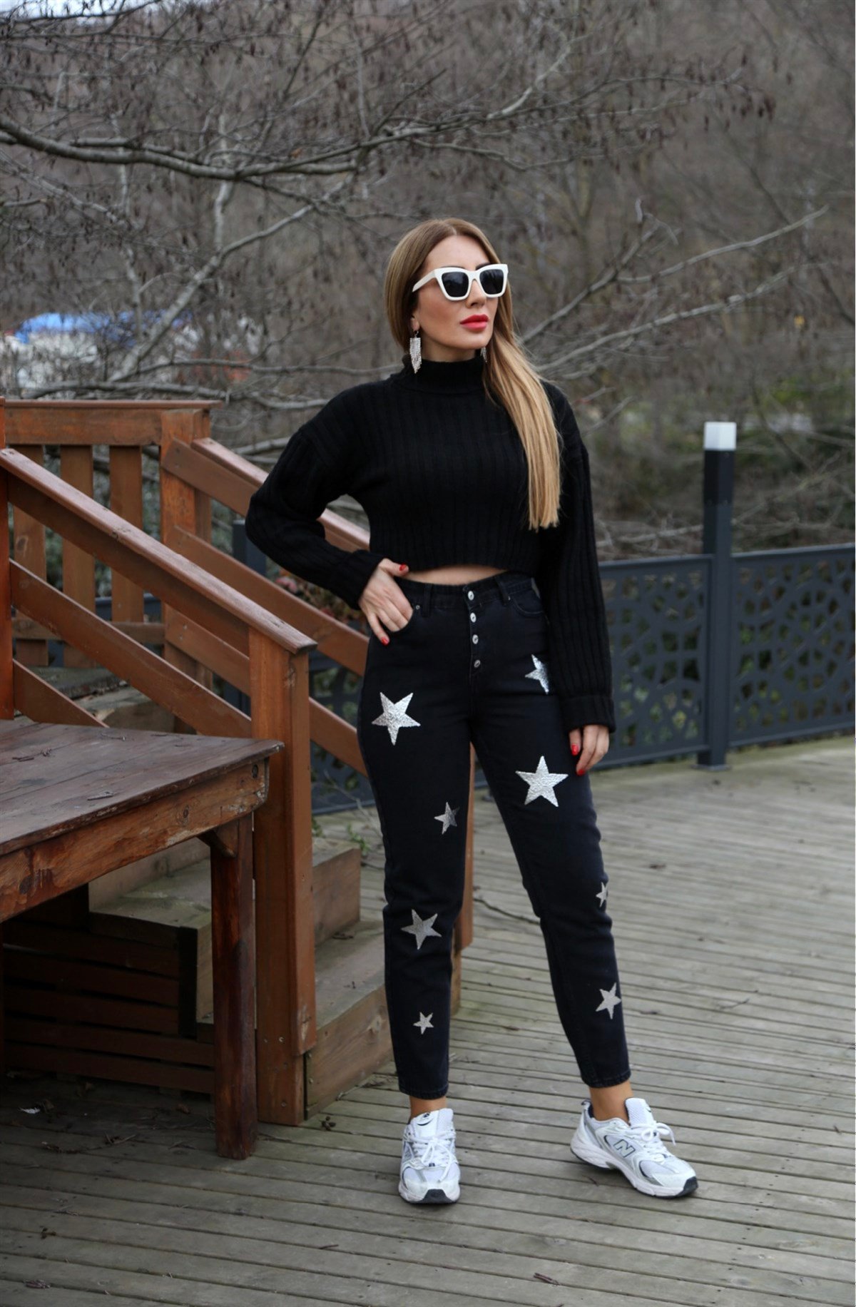 Siyah Yıldız Baskılı Mom Jean
