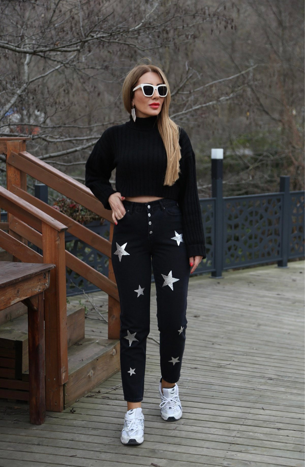 Siyah Yıldız Baskılı Mom Jean