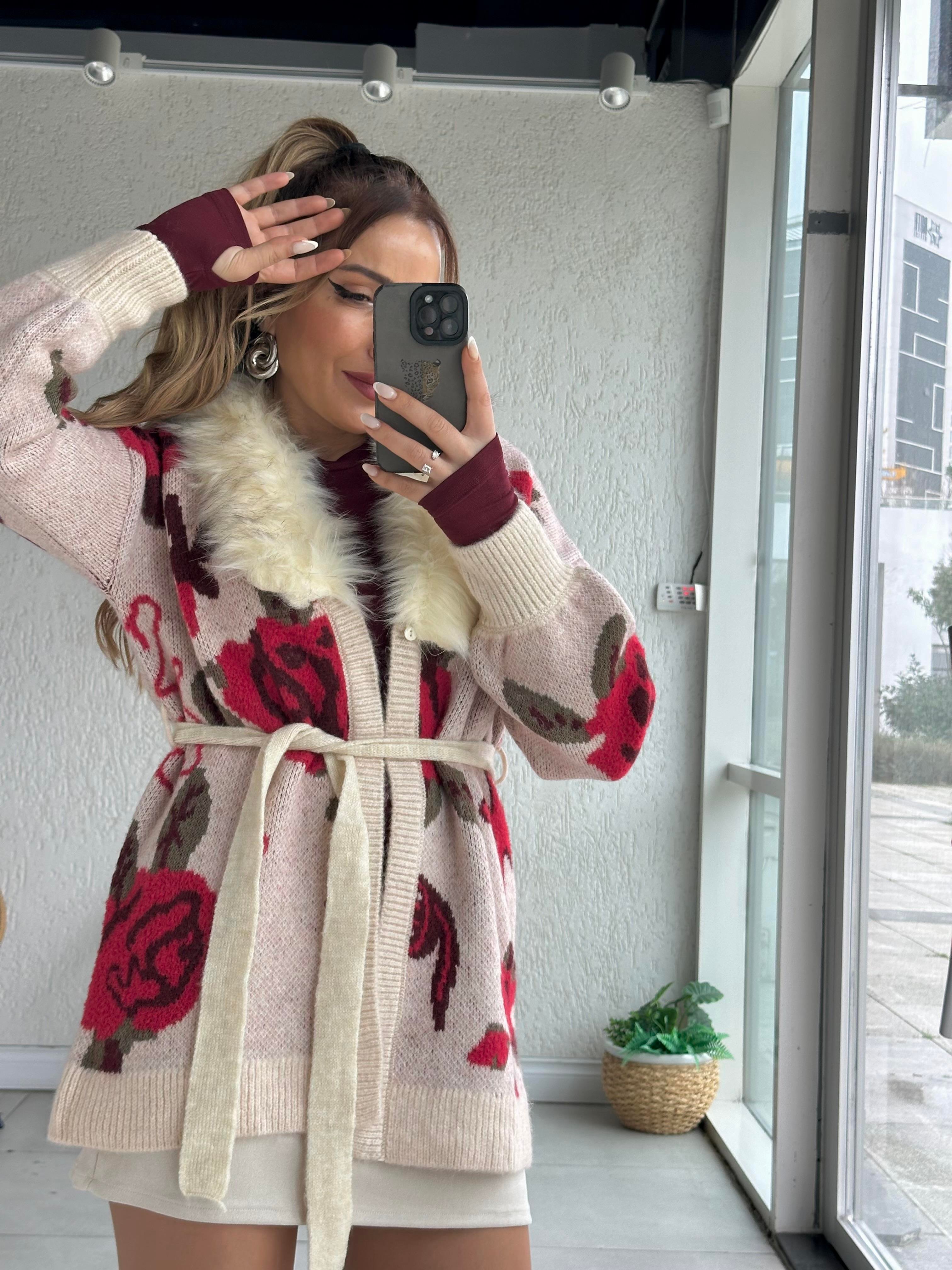 Taş Bordo Desenli Kürk Detaylı Hırka