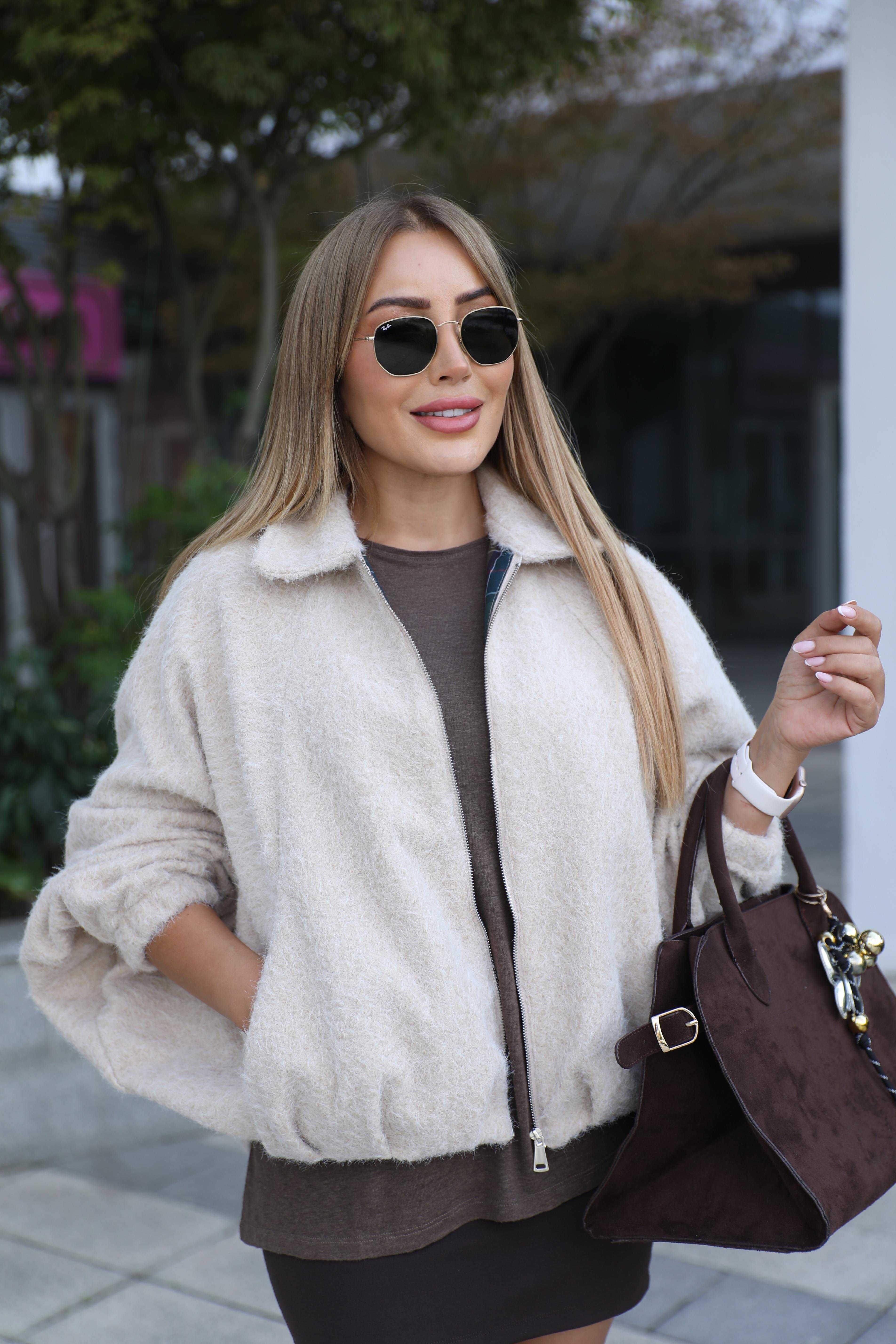 Taş Kırçıllı Kaşe Ceket