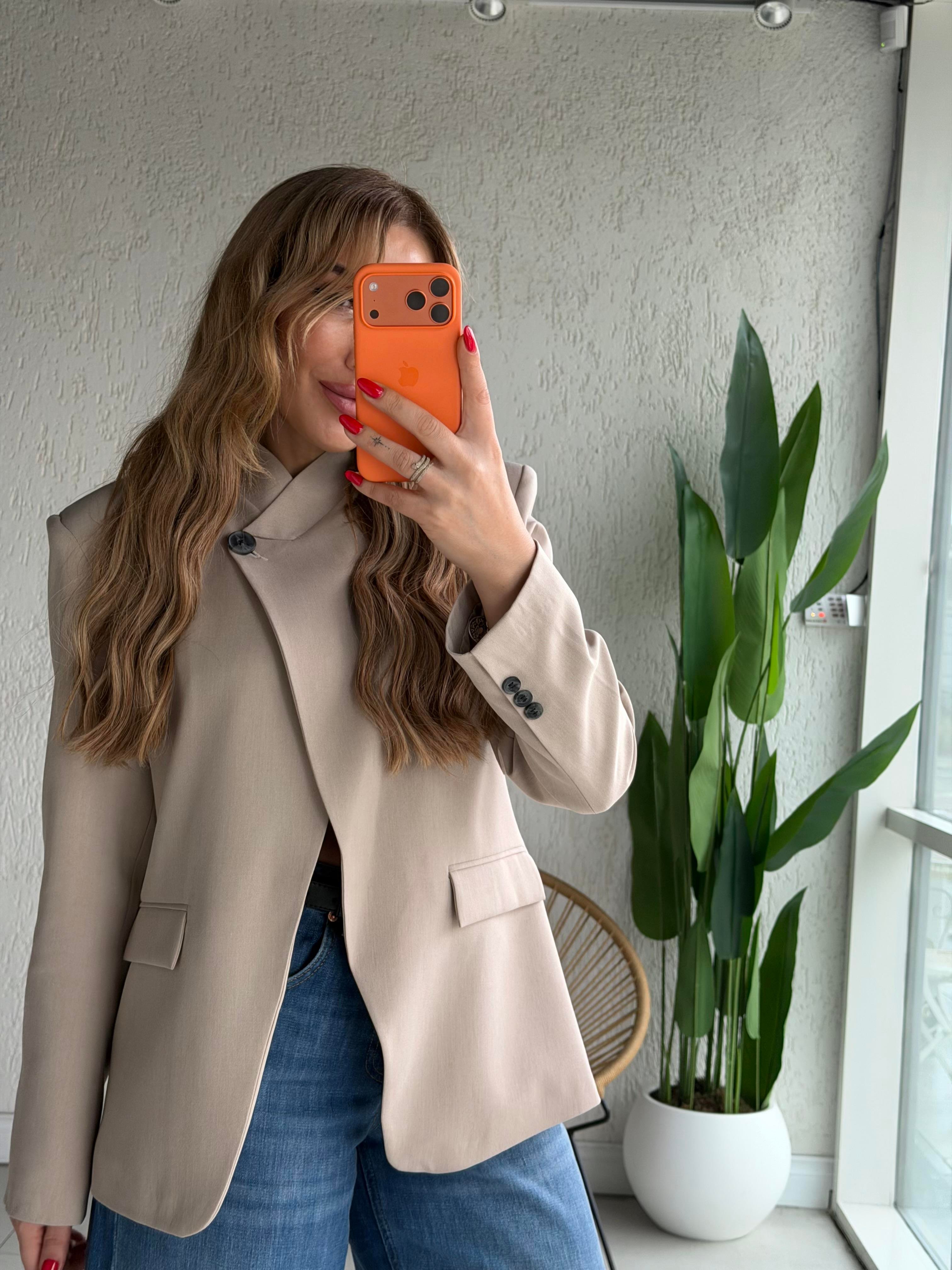Taş Tek Düğmeli Tasarım Blazer Ceket