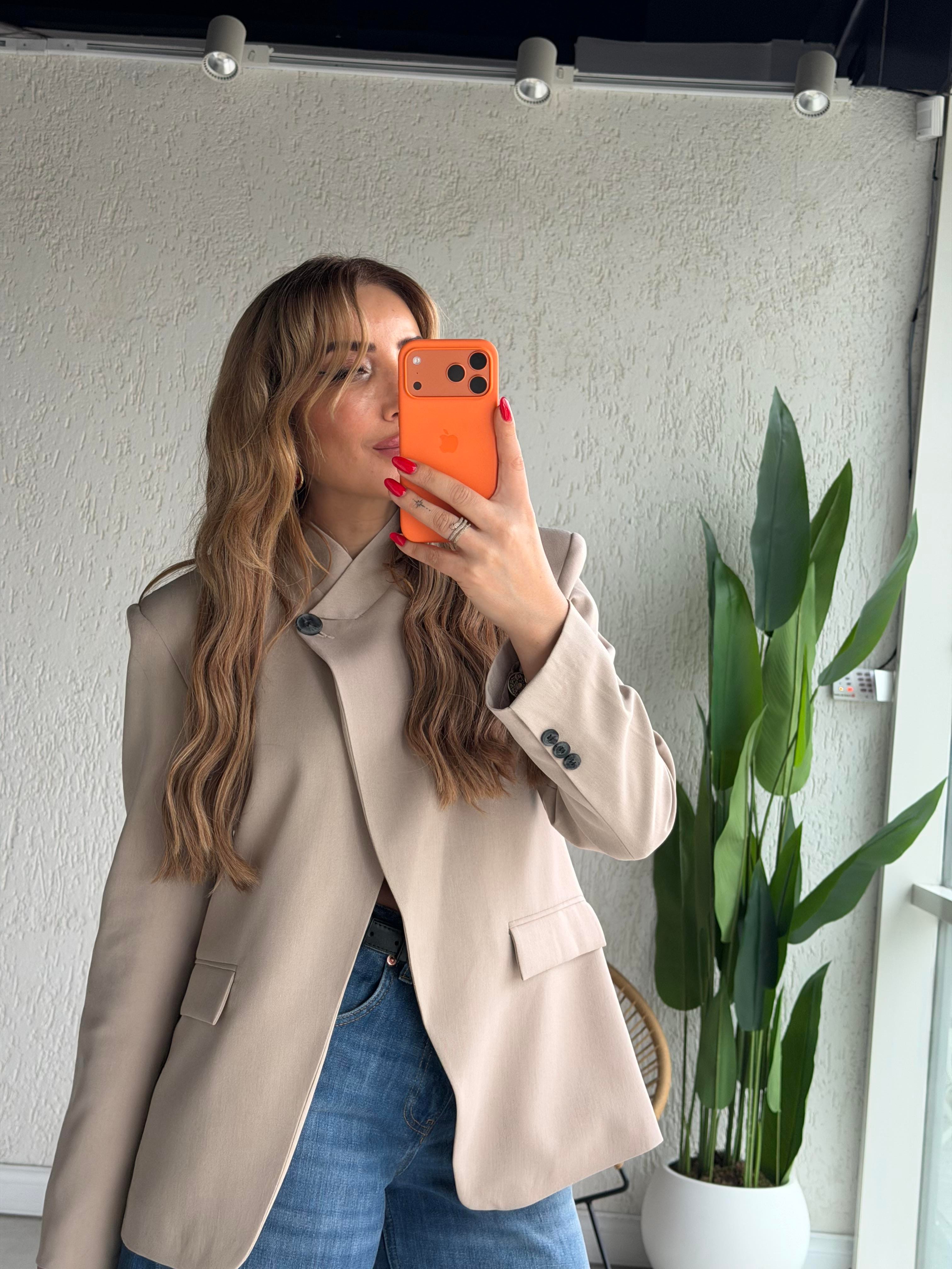 Taş Tek Düğmeli Tasarım Blazer Ceket