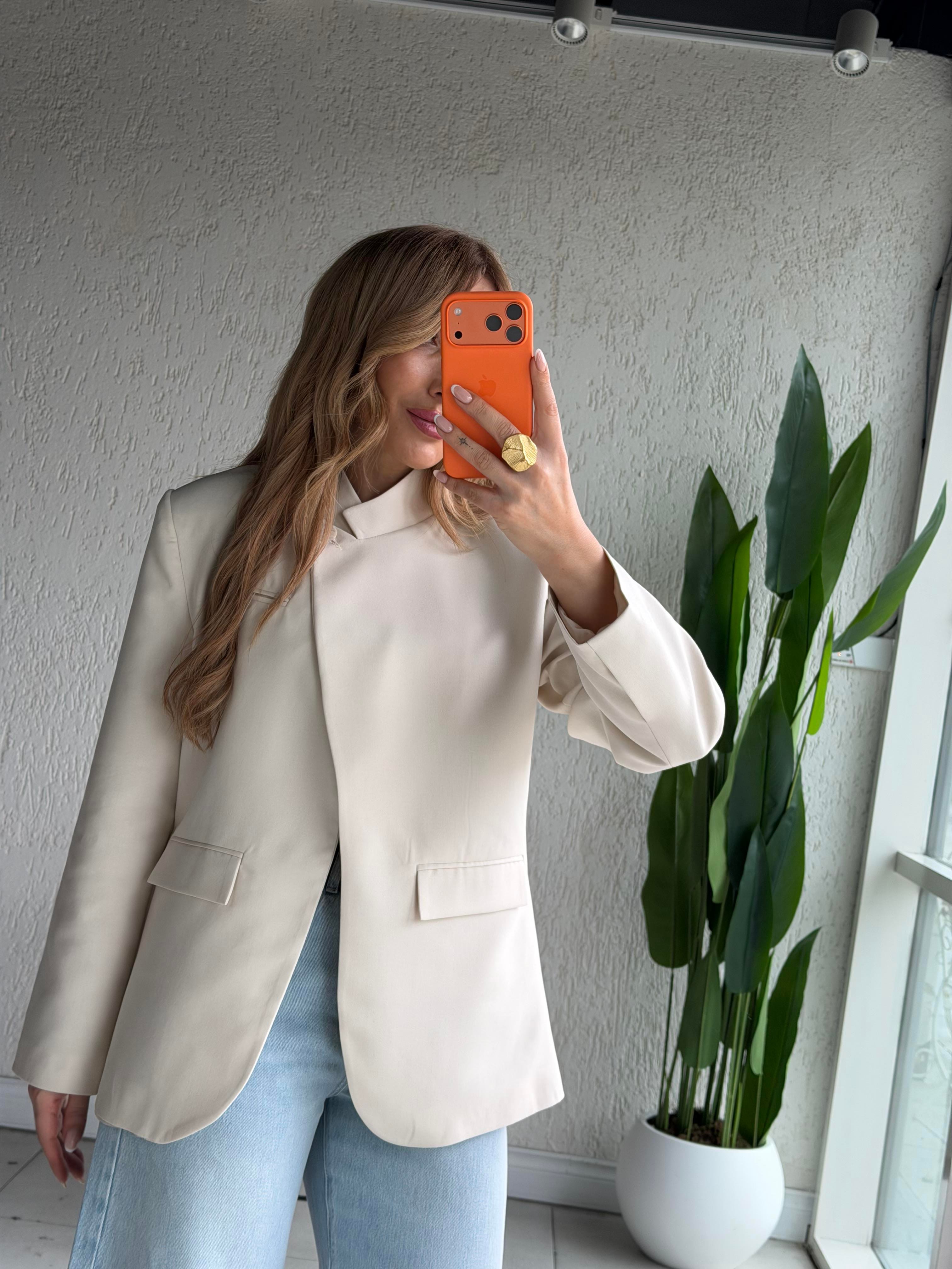 Taş Yaka Tek Düğme Blazer Ceket