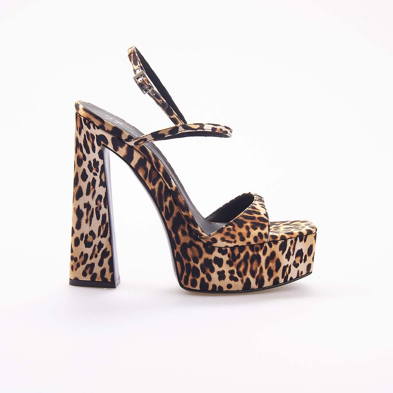 Giuseppe ZanottiGiuseppe Zanotti  Kadın  Platform Topuk Ayakkabı E400033