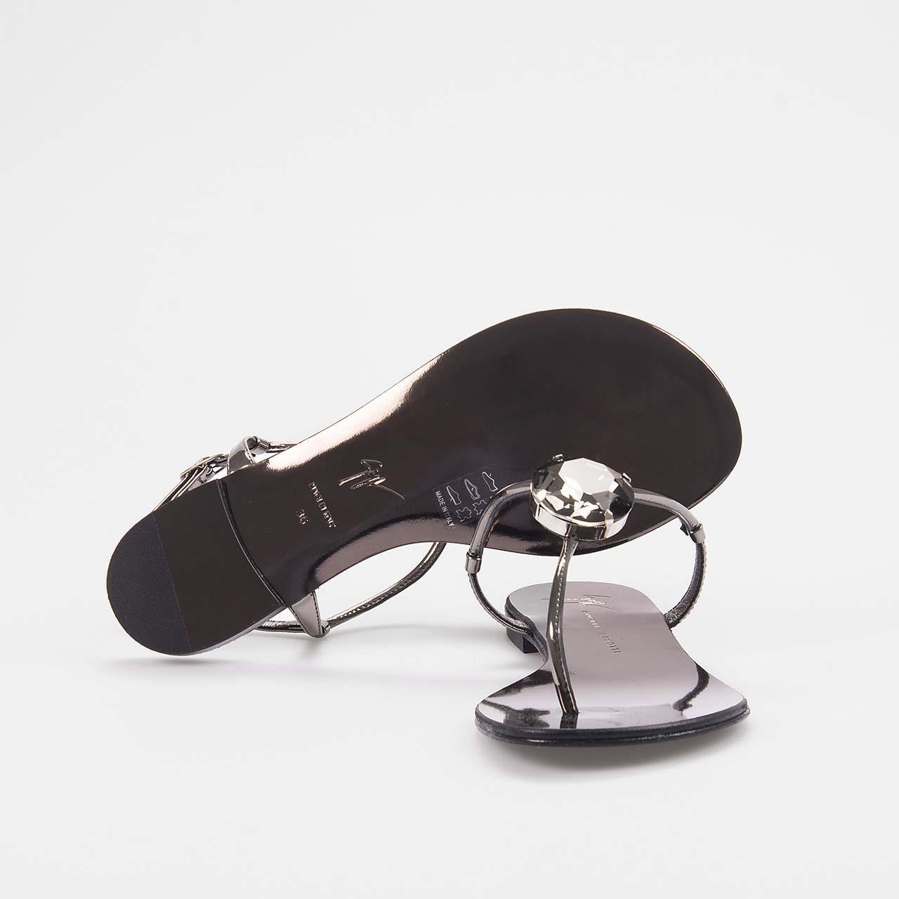 SandaletGiuseppe ZanottiGiuseppe Zanotti   Kadın Sandalet E400004