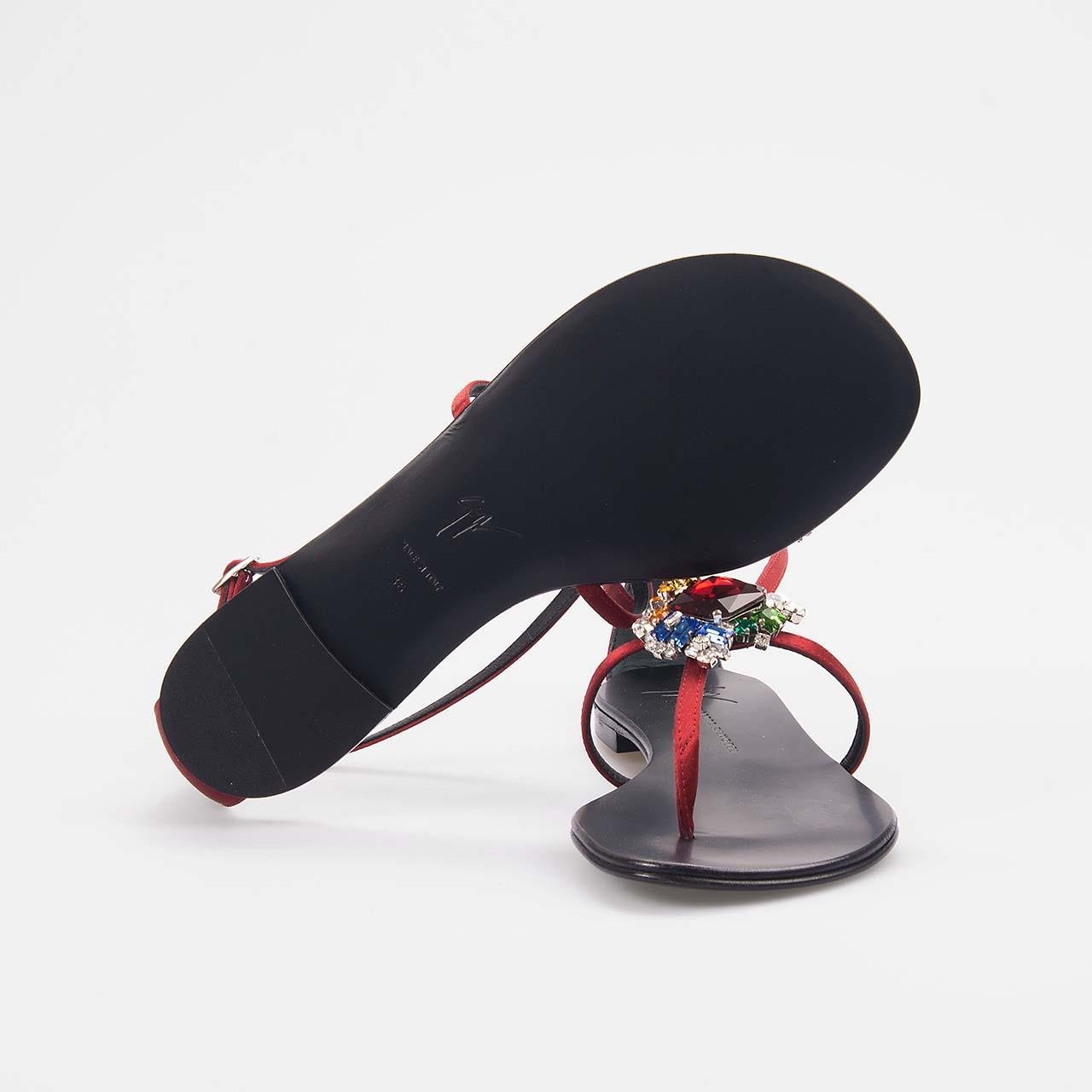 Giuseppe ZanottiGiuseppe Zanotti Kadın Sandalet E400077