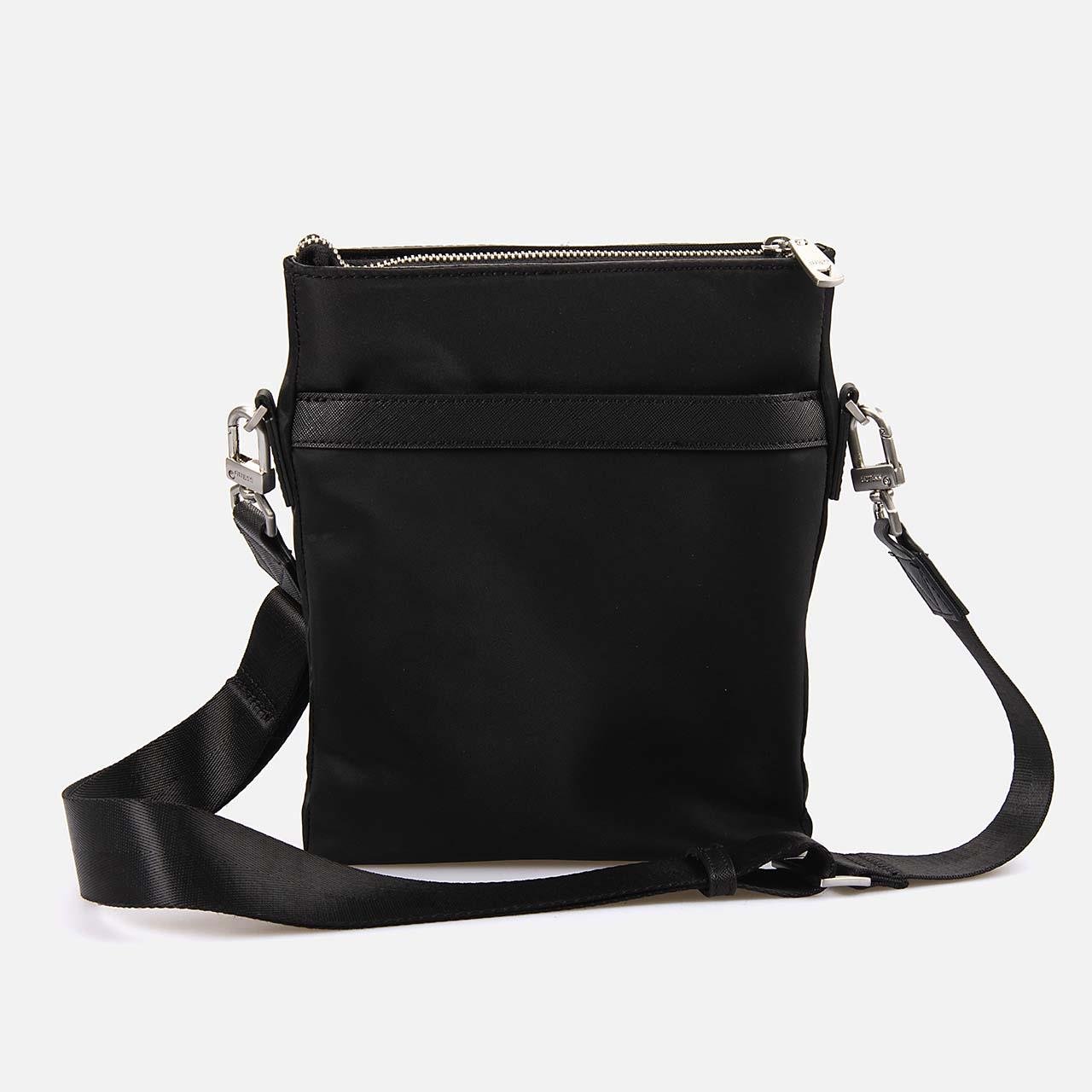 Çapraz&PostacıGuessGuess Erkek Çapraz Çanta HMRONYP4299