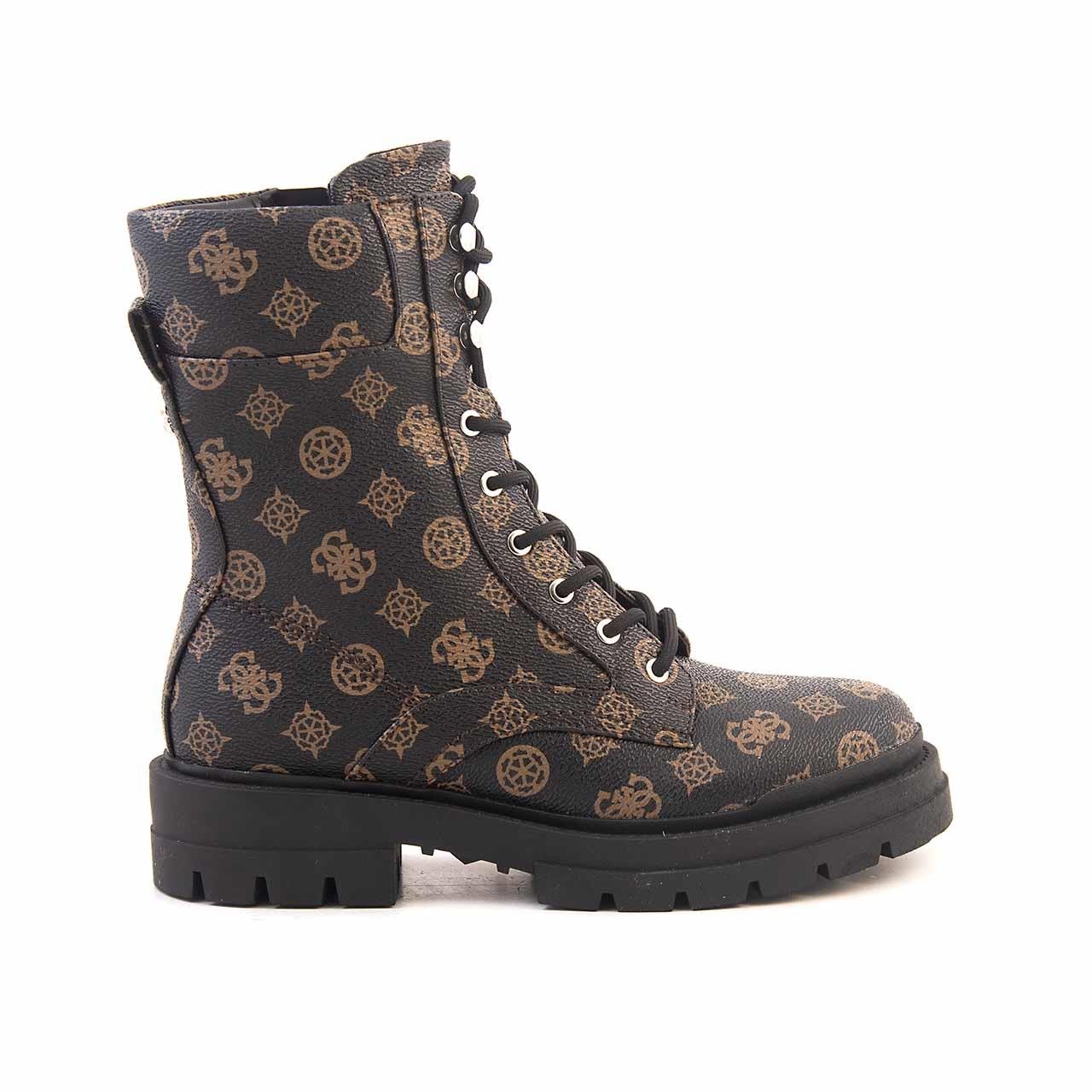 GuessGuess   Kadın Günlük Bot FL7B2TFAL10