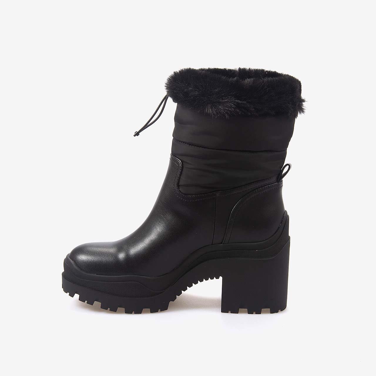 Günlük BotGuessGuess Kadın Günlük Bot FLFYPPFAP10