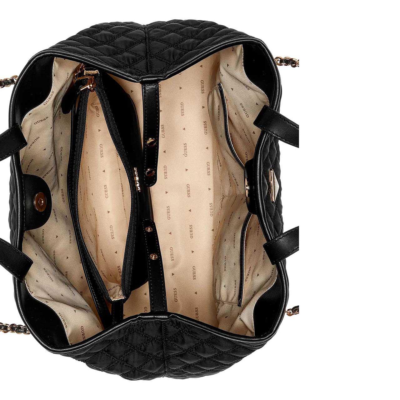 Omuz ÇantasıGuessGuess  Kadın Omuz Çantası HWQG9673290