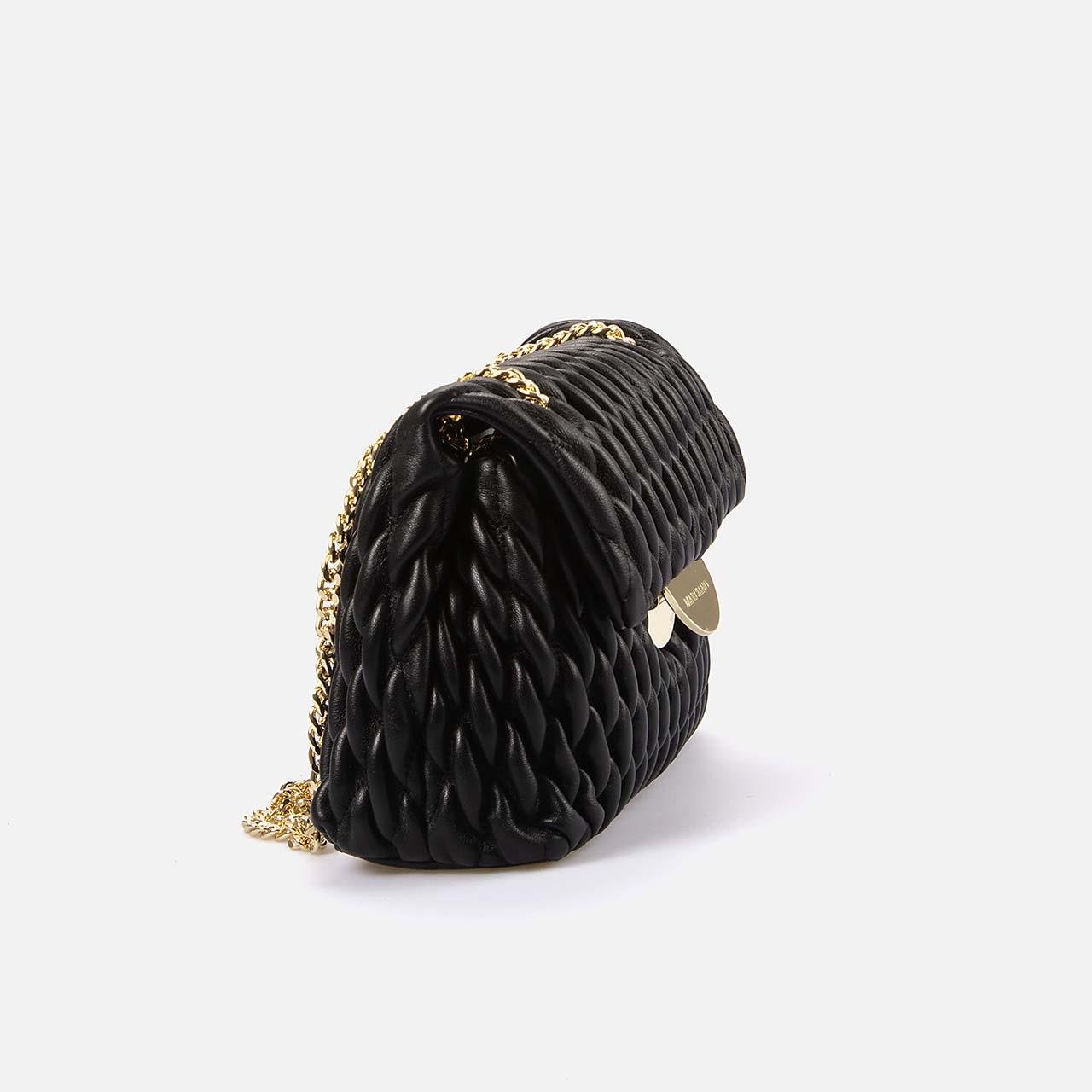 Omuz ÇantasıGuessGuess Kadın Siyah  Omuz Çantası 4YGZ067059A