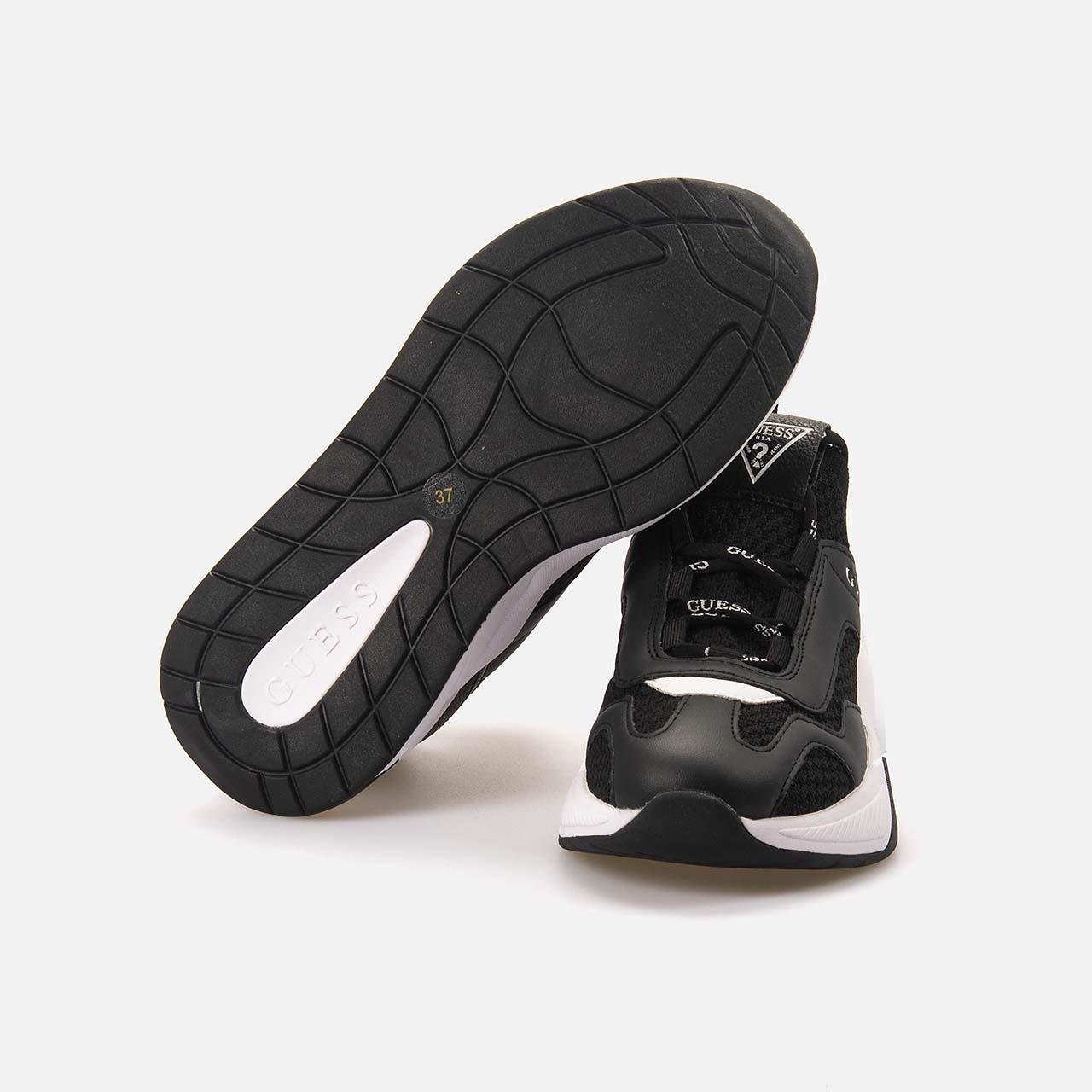 Spor&SneakerGuessGuess   Kadın Spor & Sneaker Ayakkabı FLPGE2FAB12