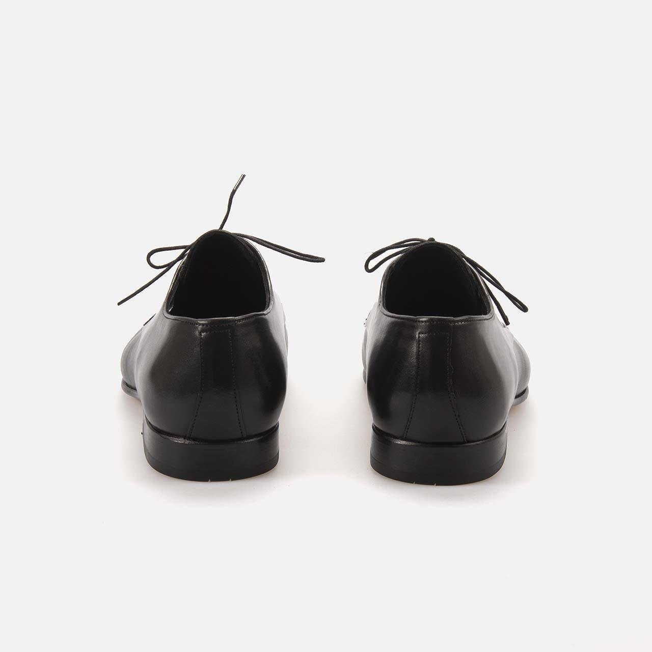 Erkek Klasik AyakkabılarKemal Tanca GoldKemal Tanca Gold  Bağcıklı Erkek Klasik Ayakkabı 700