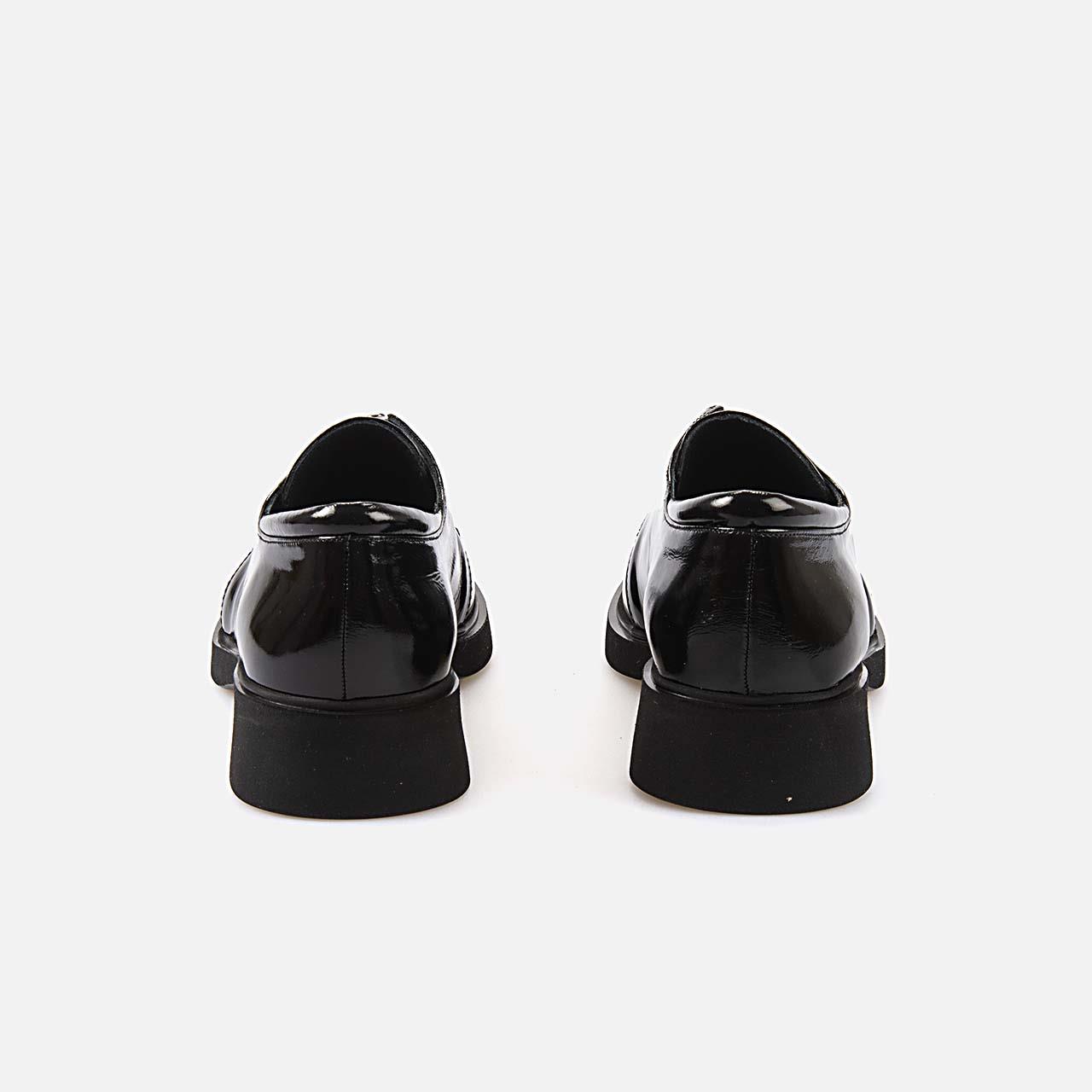 GünlükKemal TancaKemal Tanca Hakiki Deri Kadın Siyah Rugan Günlük Ayakkabı 5766