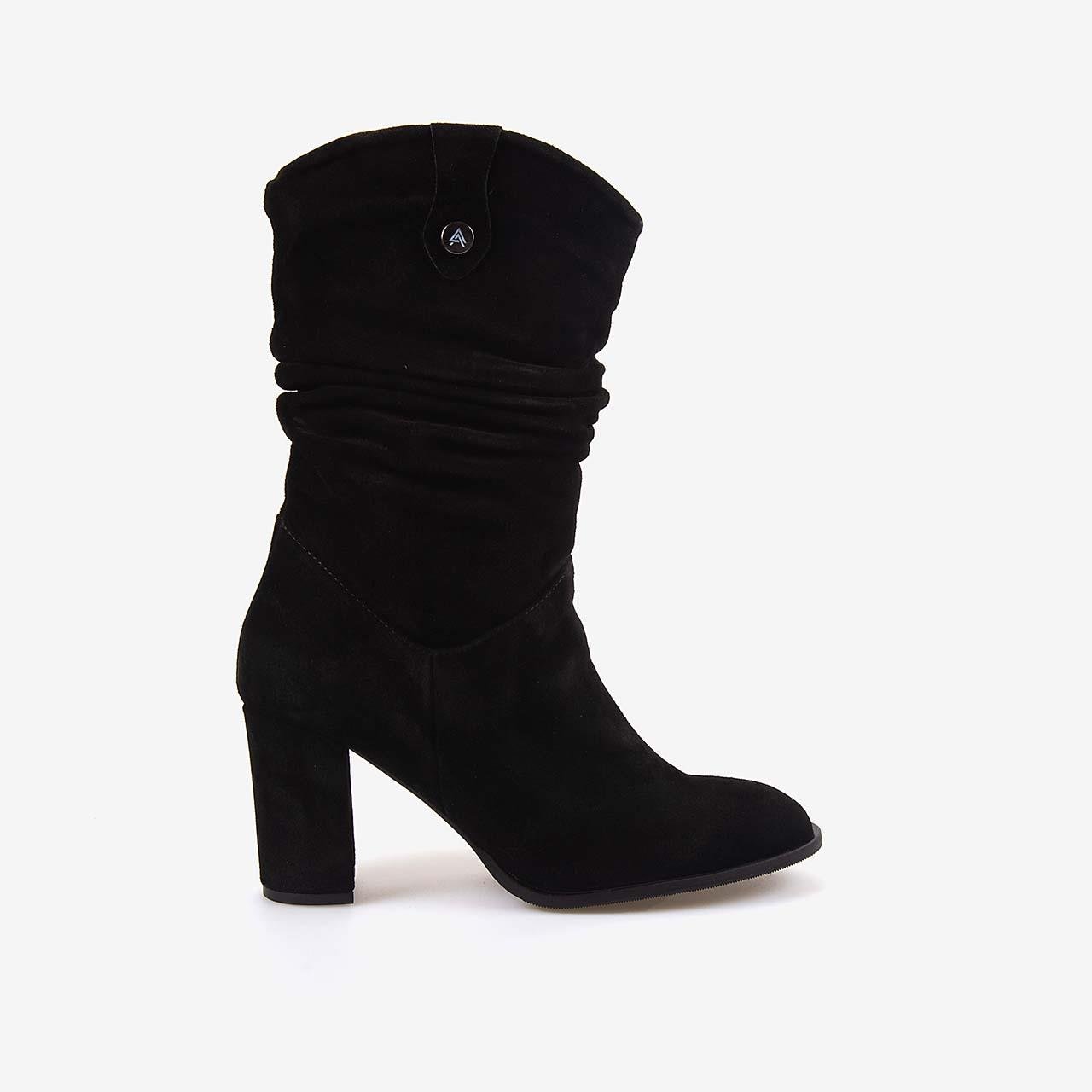 Günlük ÇizmeKemal TancaKemal Tanca  Hakiki Deri Süet Kadın Çizme 25-100670K