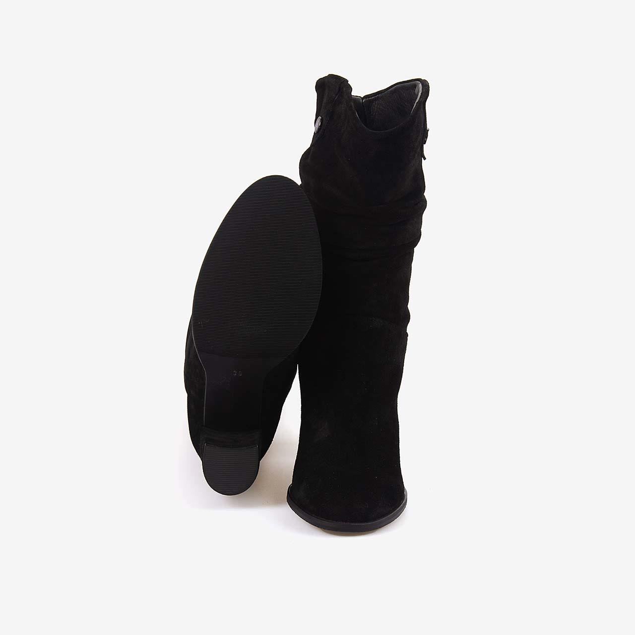 Günlük ÇizmeKemal TancaKemal Tanca  Hakiki Deri Süet Kadın Çizme 25-100670K