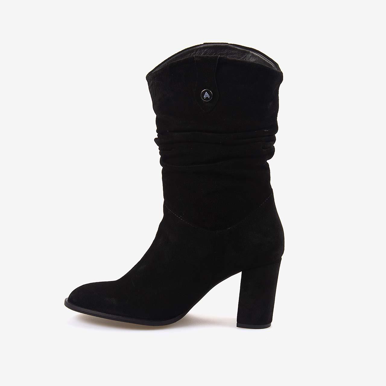 Günlük ÇizmeKemal TancaKemal Tanca  Hakiki Deri Süet Kadın Çizme 25-100670K