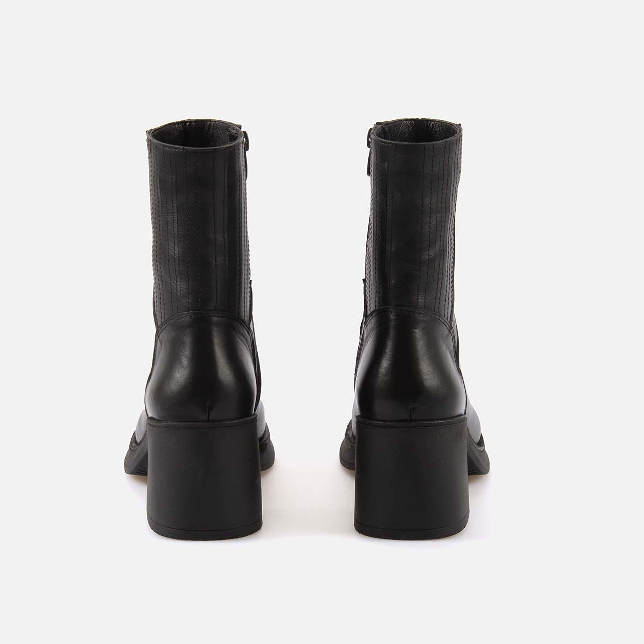 Günlük BotKemal TancaKemal Tanca   Kadın Bot 21407