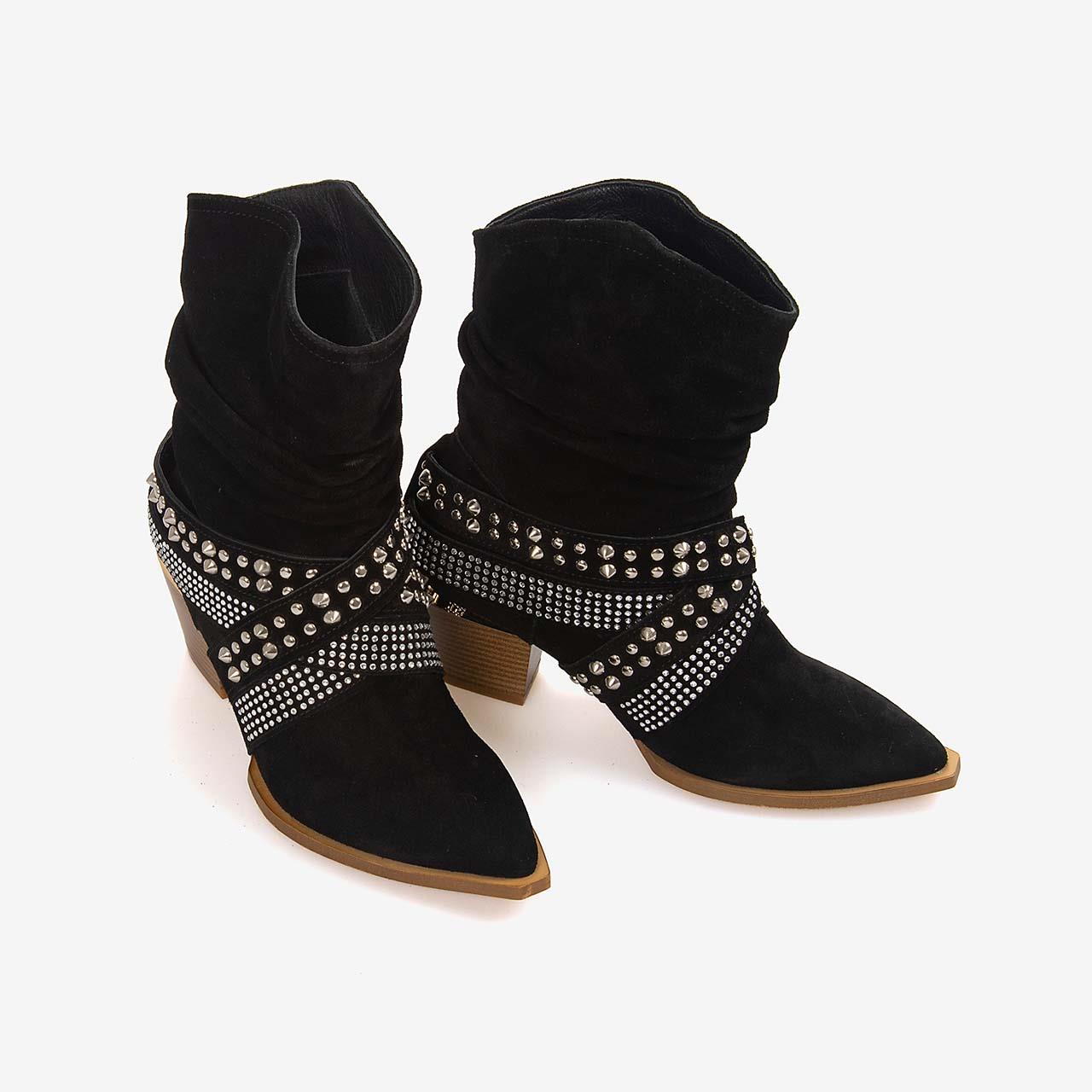 Western BotKemal TancaKemal Tanca   Kadın Bot 26-103152K