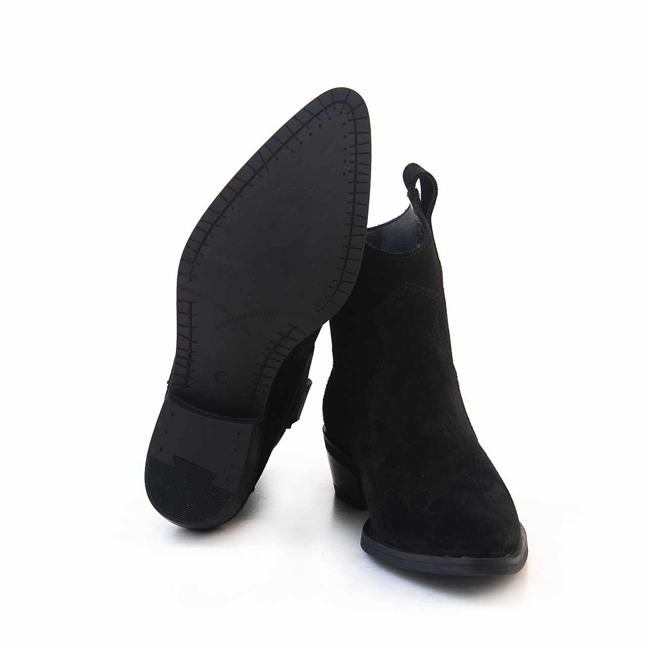 Kemal TancaKemal Tanca   Kadın Bot