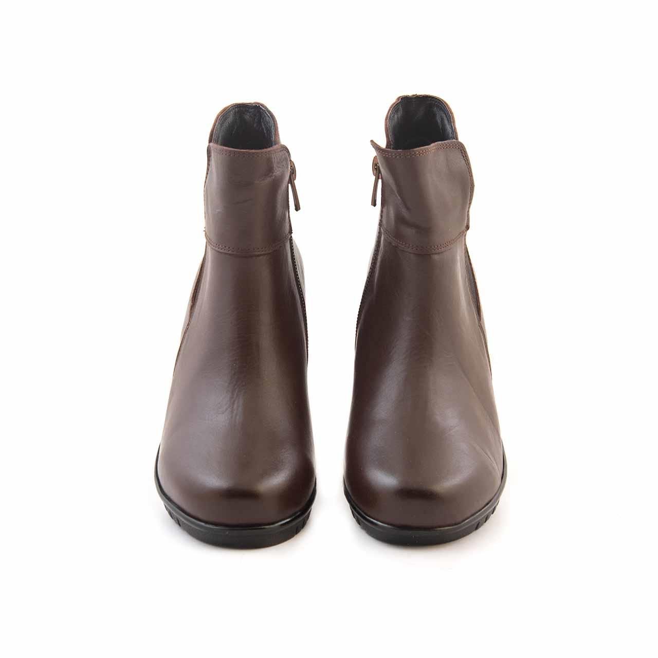 Günlük BotTancaTanca   Kadın Bot 2011