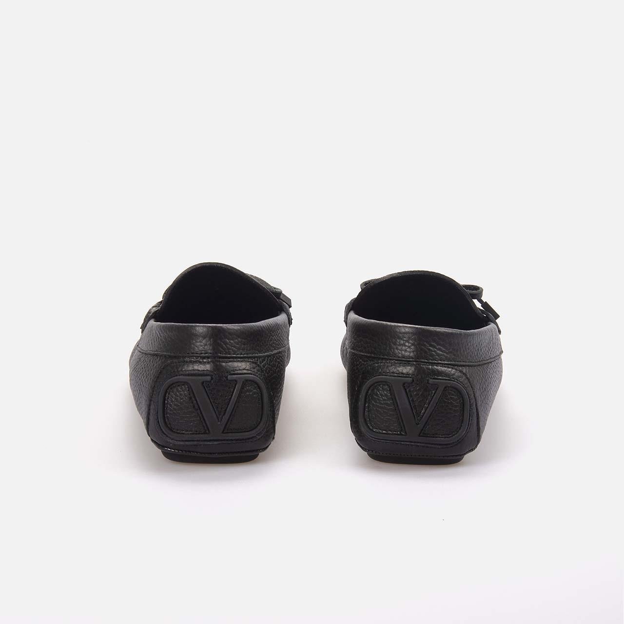 Valentino GaravaniValentino Garavani Hakiki Deri Erkek Siyah Loafer 4Y2S0H19