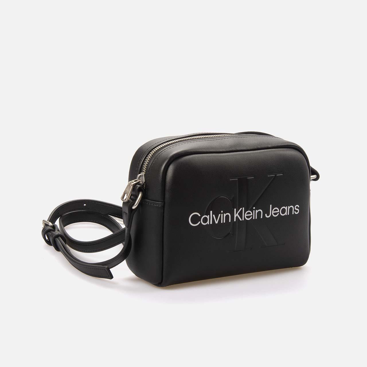 Calvin Klein   Kadın K60K612220