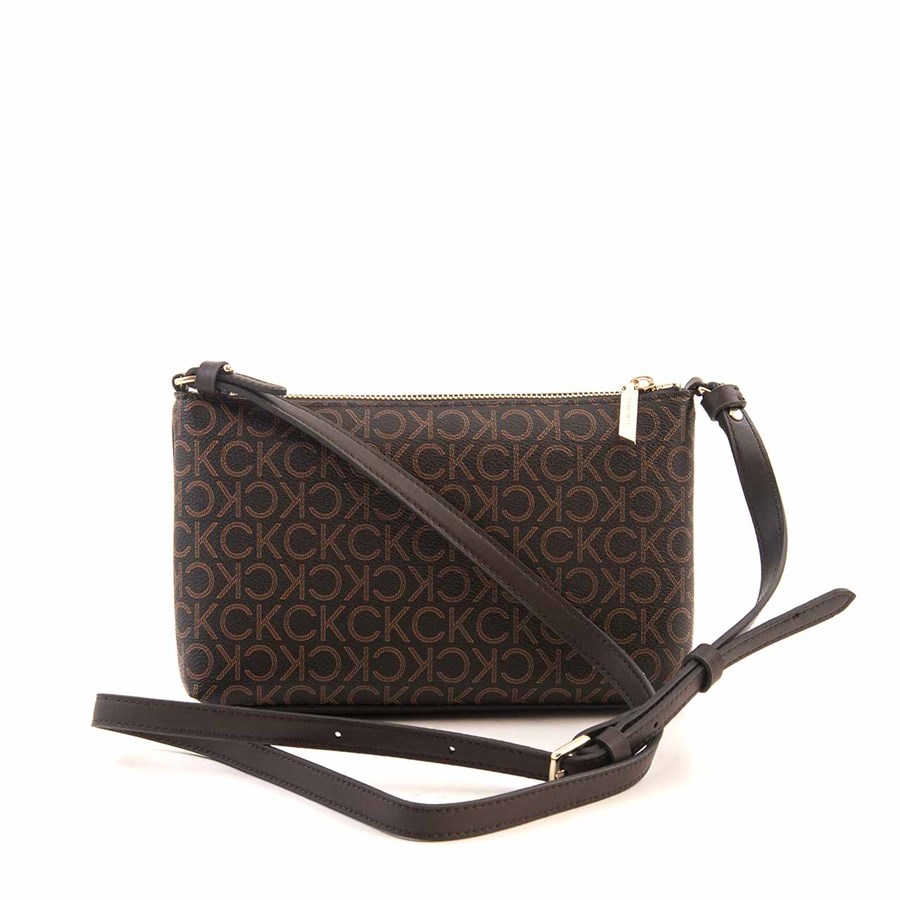 Calvin Klein Kadın Omuz Çantası K60K609879