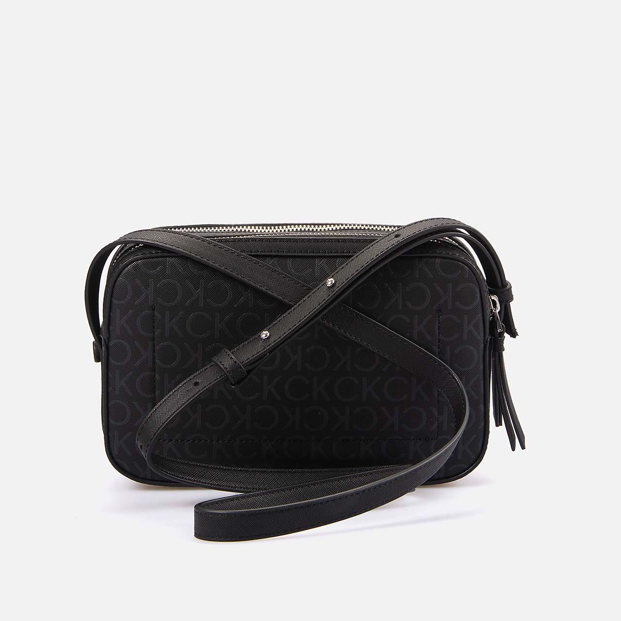 Calvin Klein   Kadın Omuz Çantası K60K612566