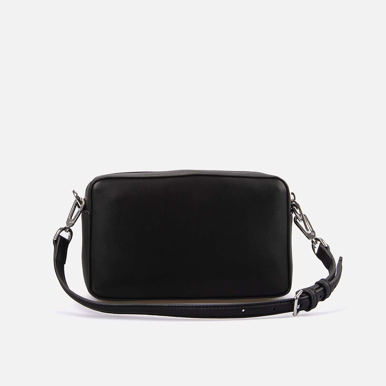 Calvin Klein   Kadın Omuz Çantası K60K612901