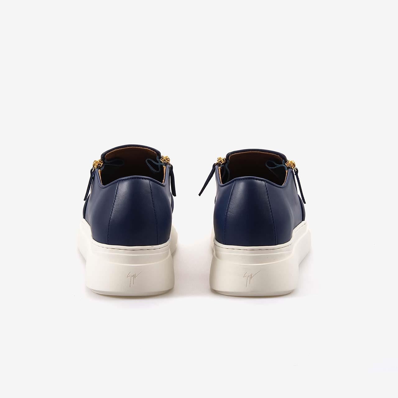 Giuseppe Zanotti   Erkek EU40010