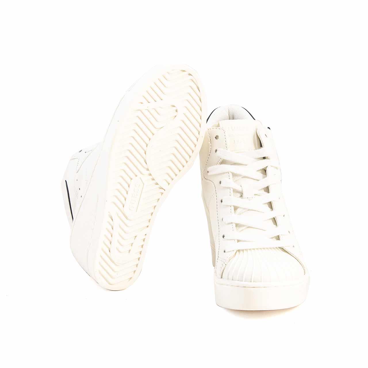 Guess   Kadın Spor & Sneaker FL7ANTLEA12