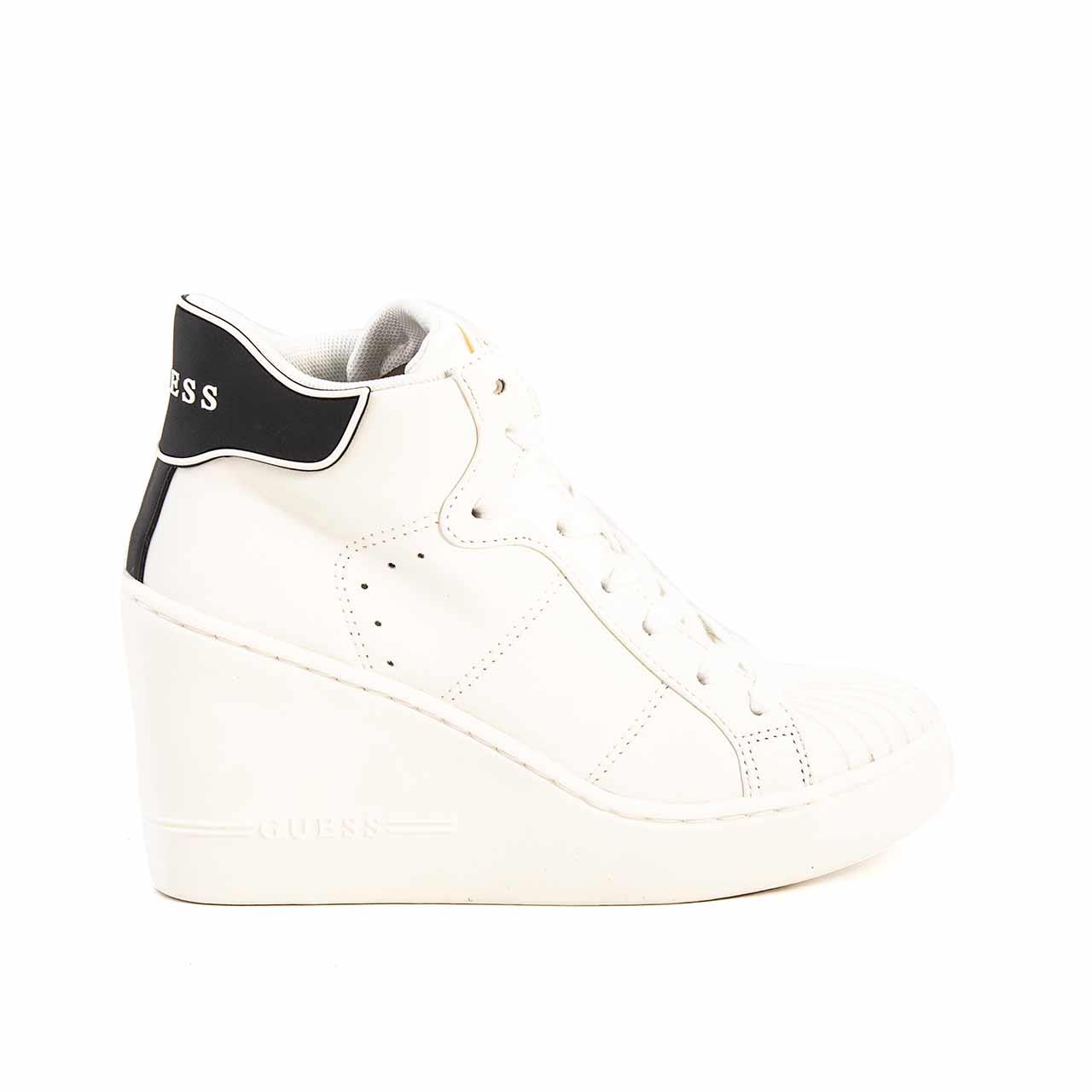 Guess   Kadın Spor & Sneaker FL7ANTLEA12