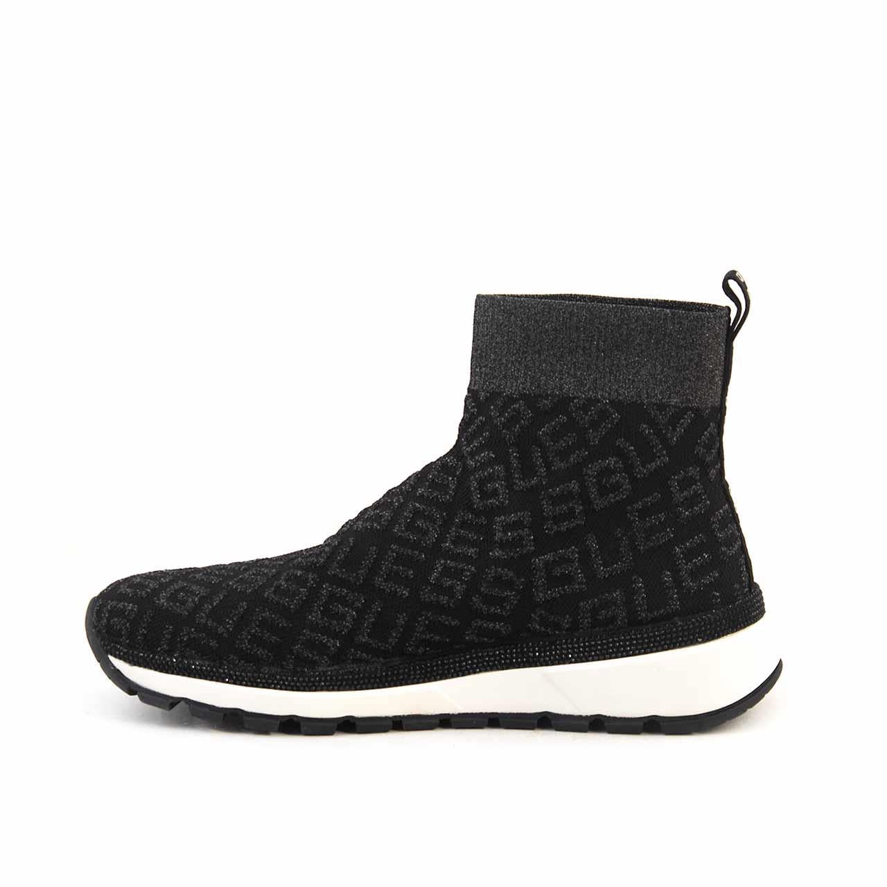 Guess   Kadın Spor & Sneaker FL8ZYLFAL12