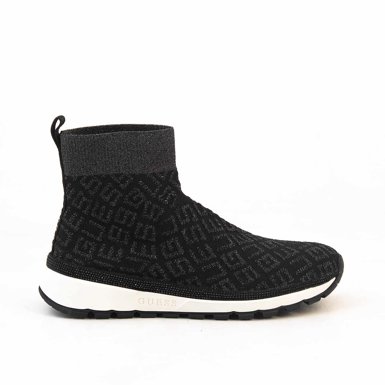 Guess   Kadın Spor & Sneaker FL8ZYLFAL12