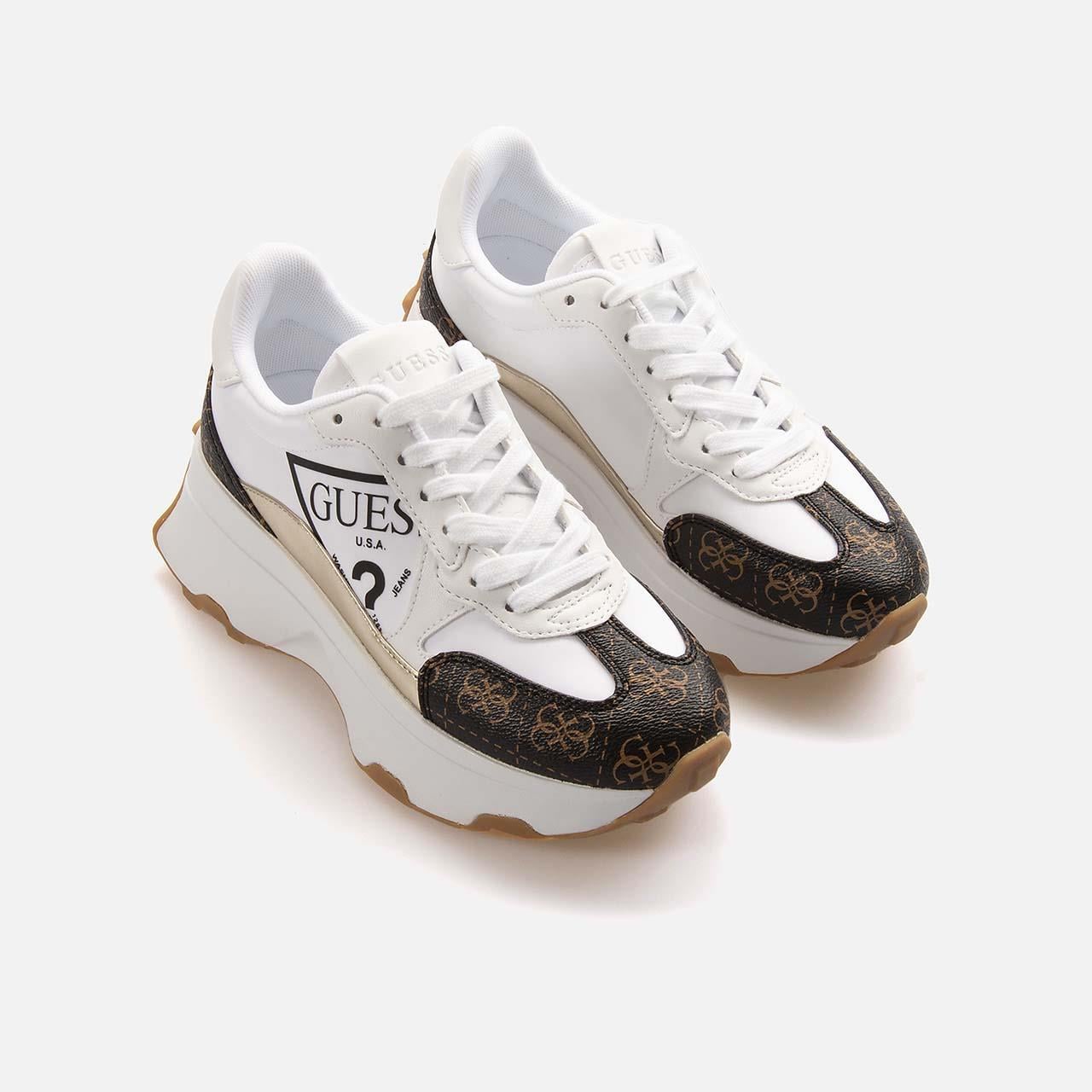 Guess   Kadın Spor & Sneaker FLPCB5FAL12