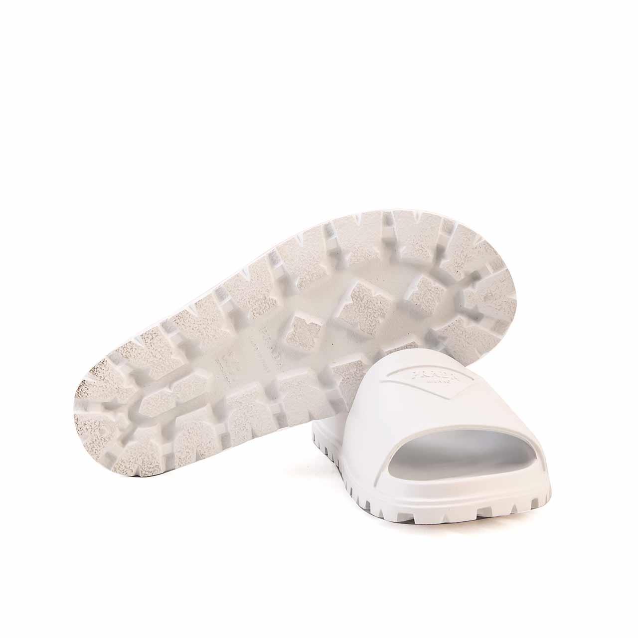 Prada   Erkek Terlik 2X3085