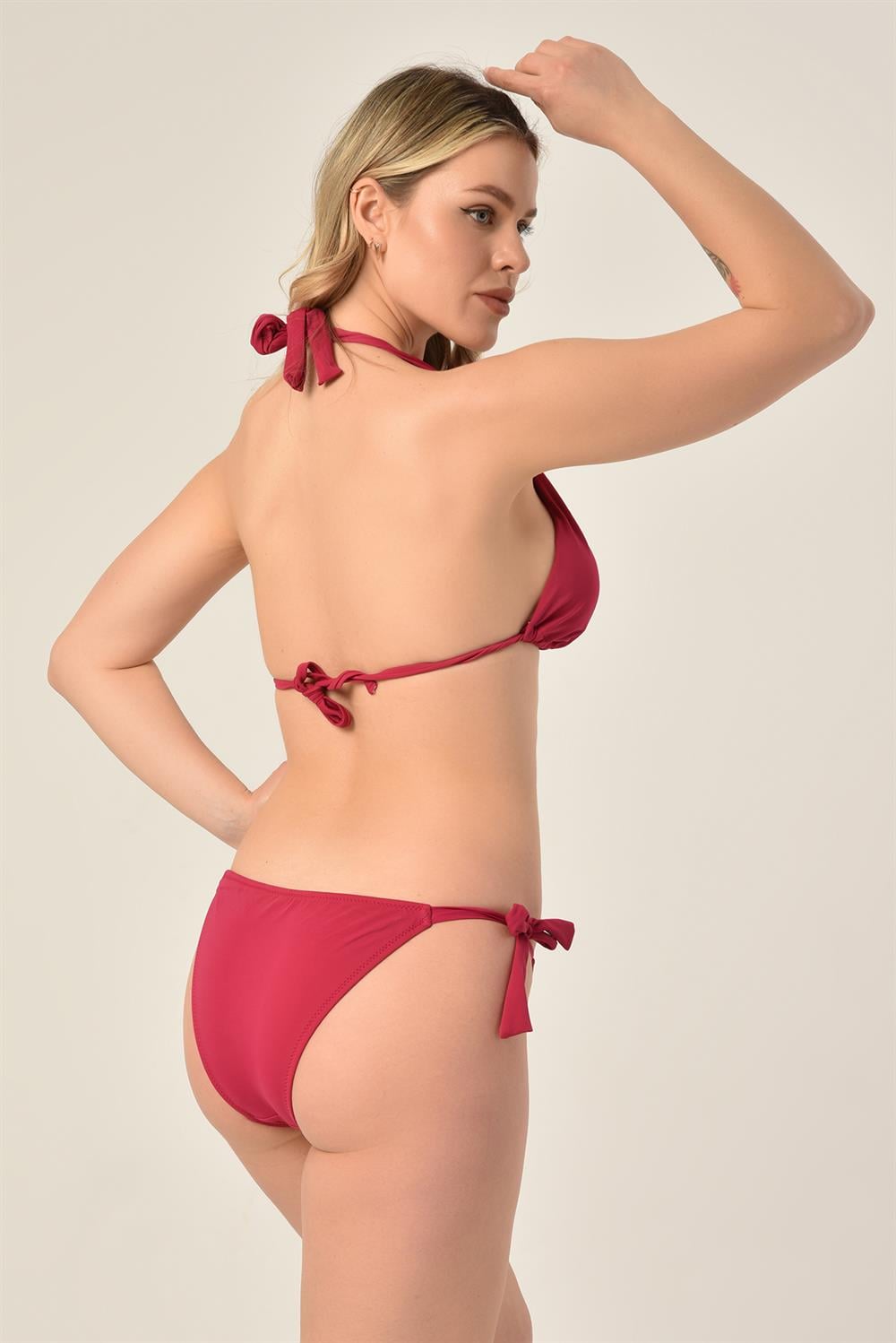 AQUAVİVA Kadın Vişne Boyundan Bağlı Üçgen Bikini Takımı