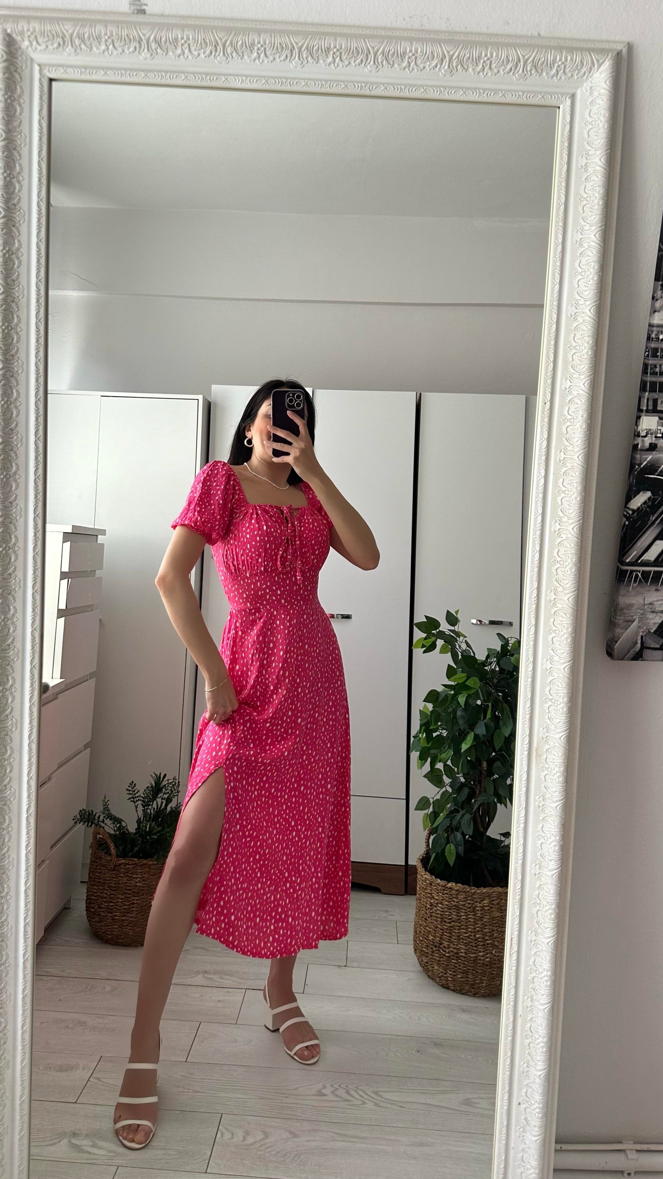 ANİTA DESENLİ YIRTMAÇLI ELBİSE 