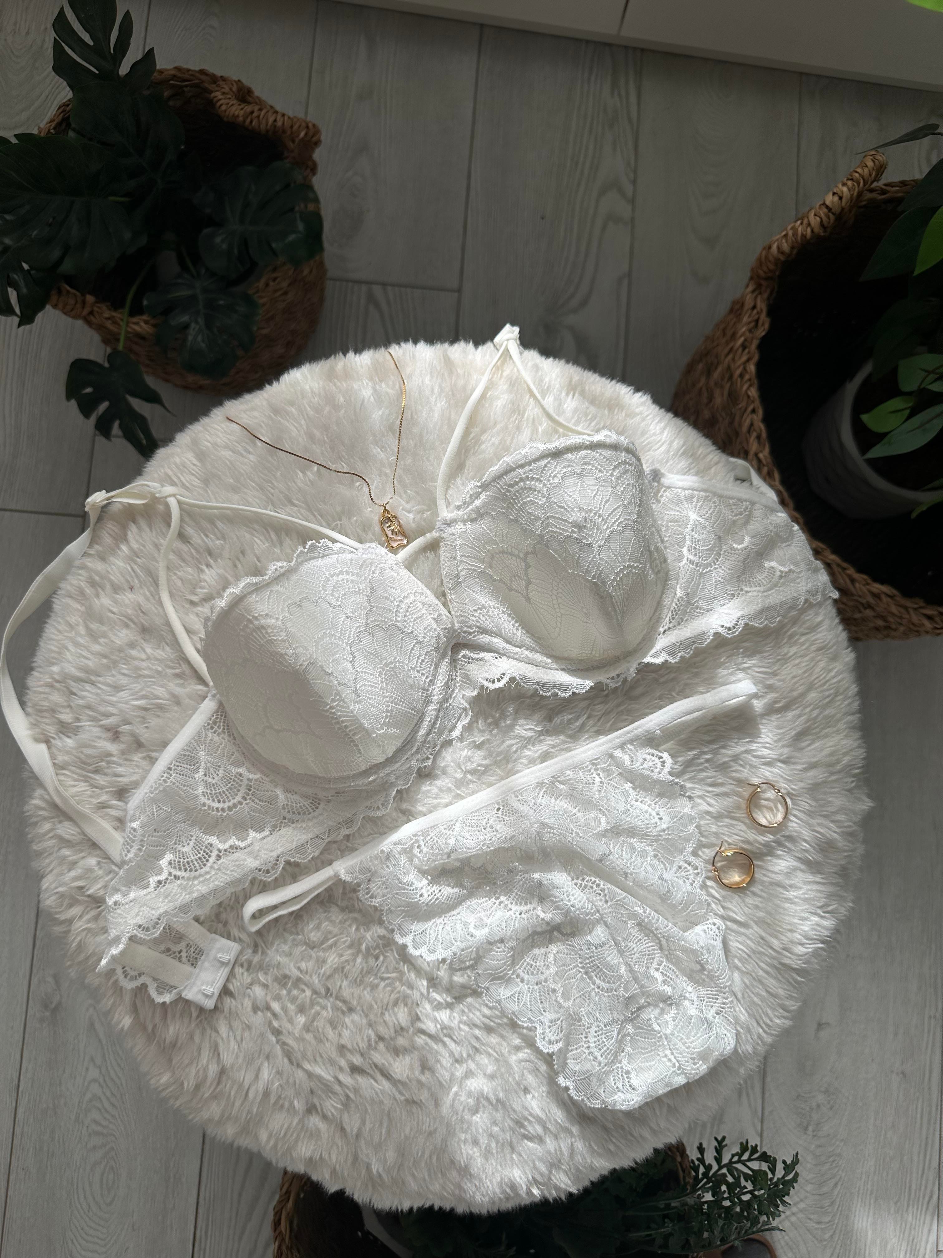 BABE DANTEL İÇ ÇAMAŞIR TAKIM BEYAZ